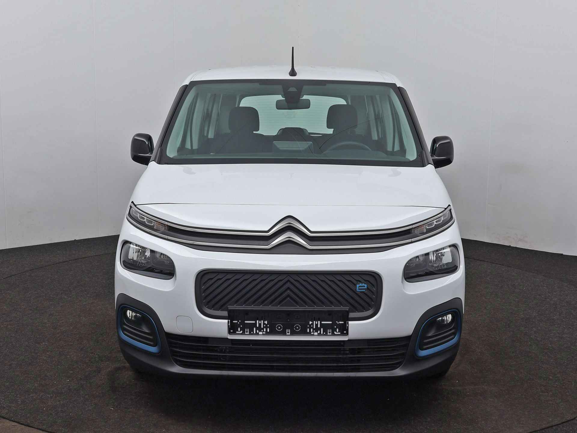 Citroën E-Berlingo Feel 50 kWh | RIJKLAAR | Private Lease V.A. € 279,- Per maand  | Touchscreen Apple Carplay / Android auto | Full Electric - 21/25