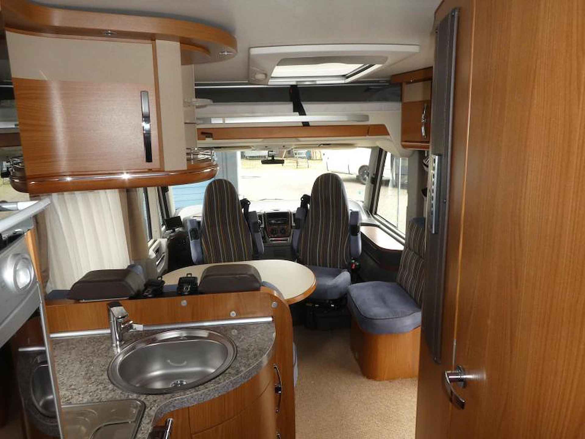 Hymer B 614 SL E&P LEVEL / 62096 KM.!!!! - 14/17