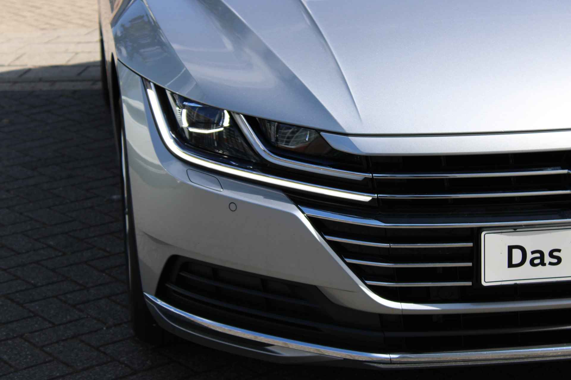 Volkswagen Arteon 2.0 TSI 190pk DSG Elegance / Panoramadak / Virtual Cockpit / Trekhaak Elek. / Dynaudio/ Standkachel / 19" LMV / Leder-Alcantara / LED Matrix / Navi / Camera / Keyless / Alarm / Stuur en Stoelverwarming V+A - 13/36