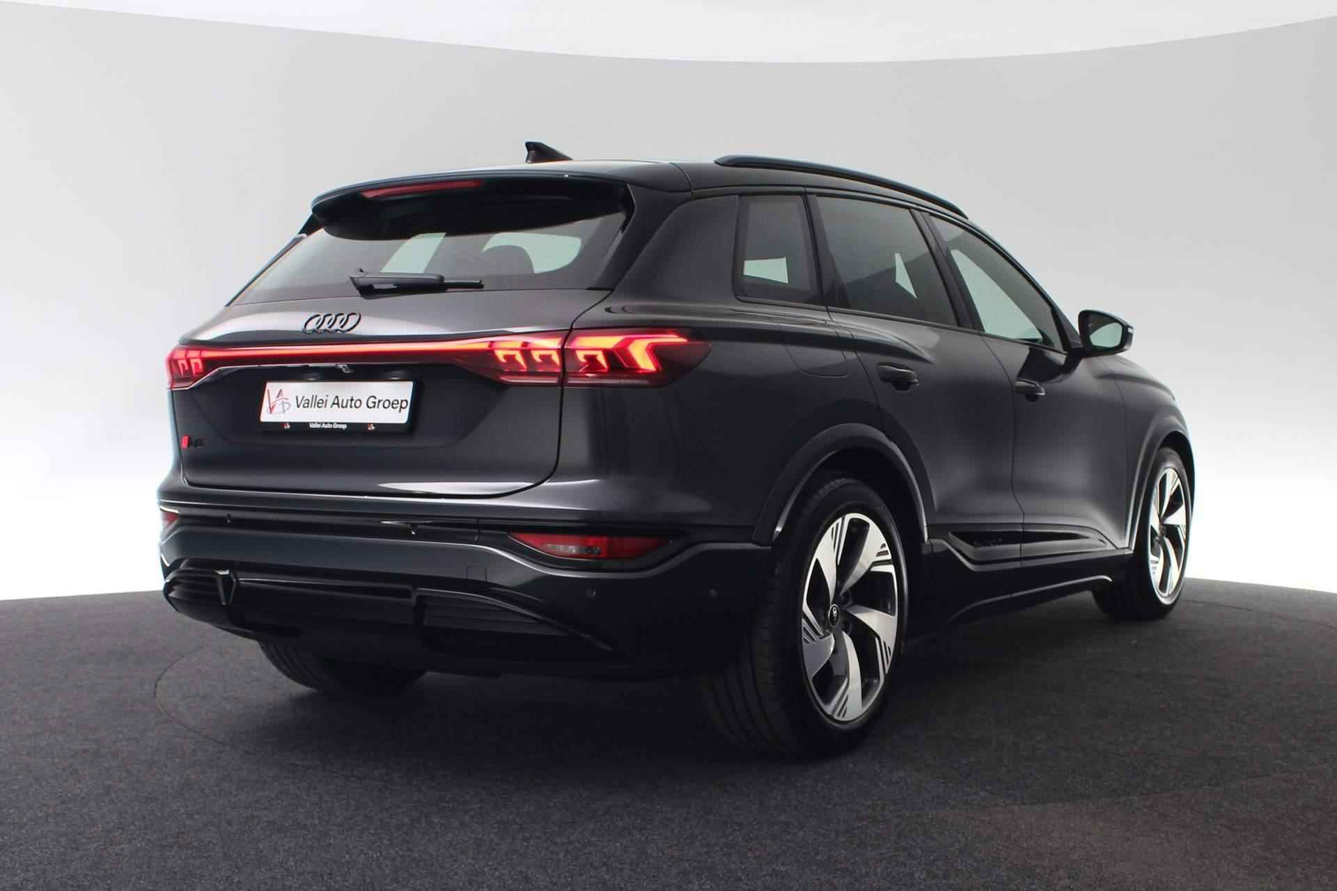 Audi Q6 e-tron S Edition performance 306pk | 30 Day Sale!** | Tech pro | Comfortpakket pro | S line exterieur | - 5/56