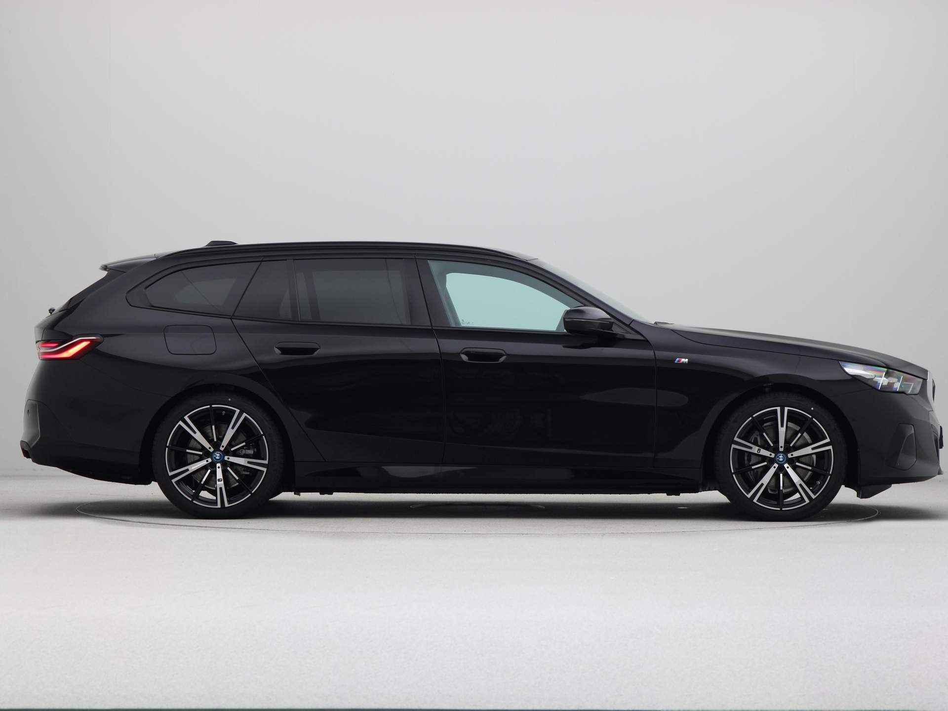 BMW i5 Touring eDrive40 M Sport Edition - 8/27