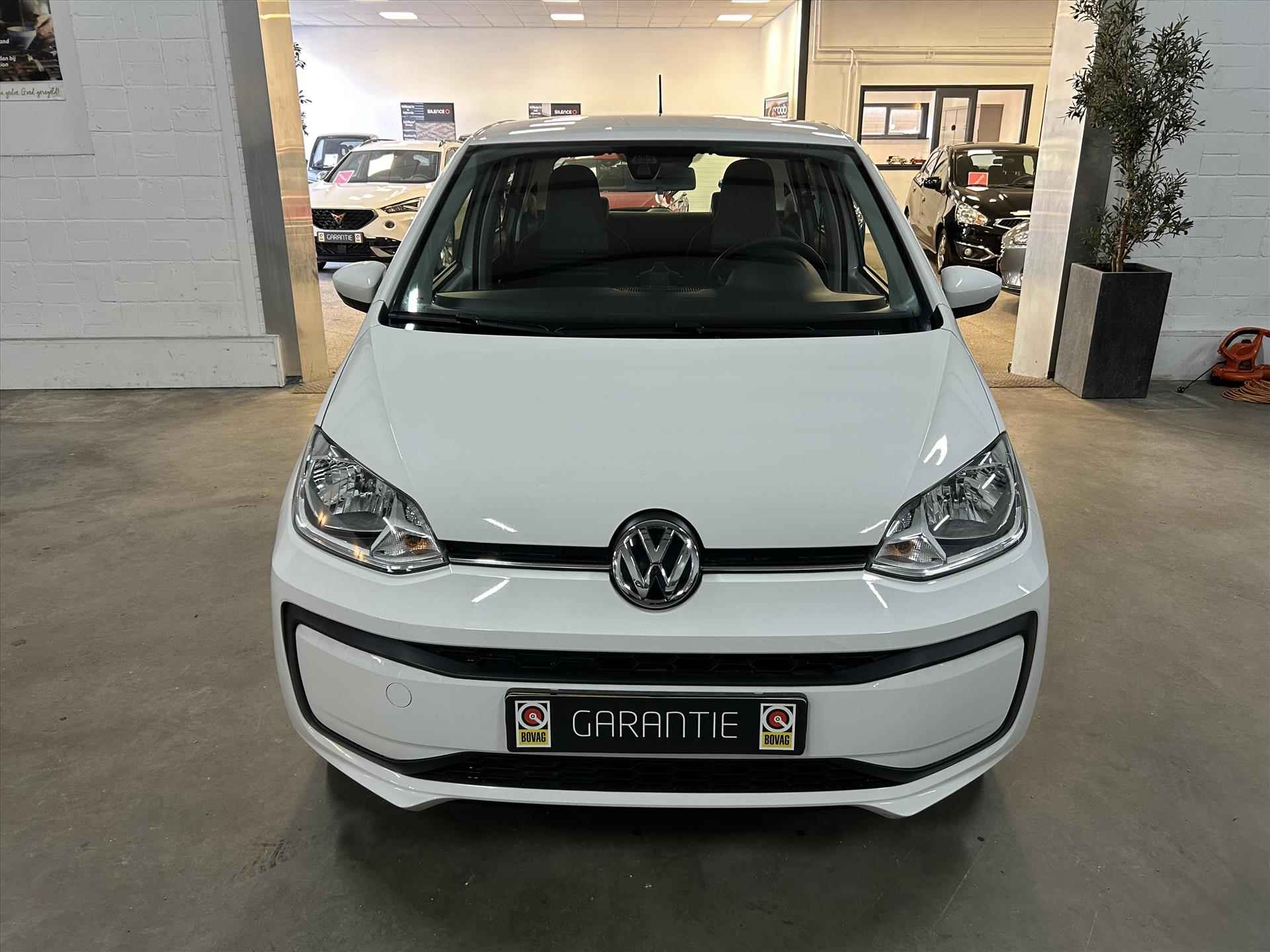 VOLKSWAGEN Up! 1.0 60PK 5D BMT Move up! AIRCO / NAVI - 2/13