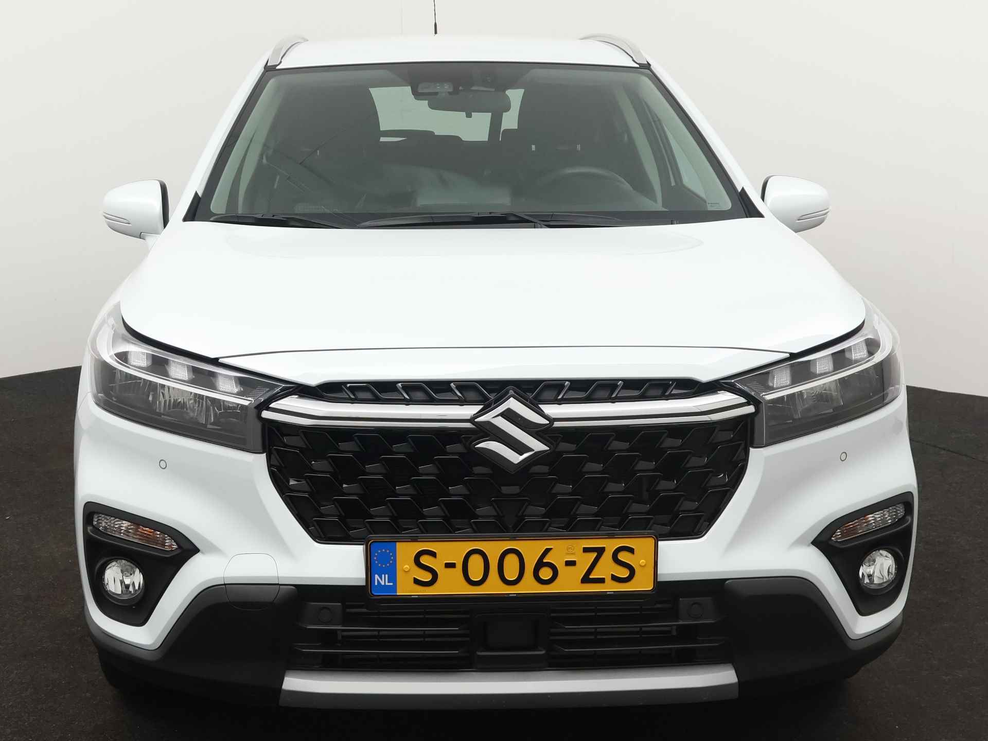 Suzuki S-Cross 1.4 Boosterjet Select Smart Hybrid | Keyless entry | Trekhaak | All Season banden | 1500 kg trekgewicht | Apple Carplay / Android Auto | Cruise Control Adaptief | - 28/44