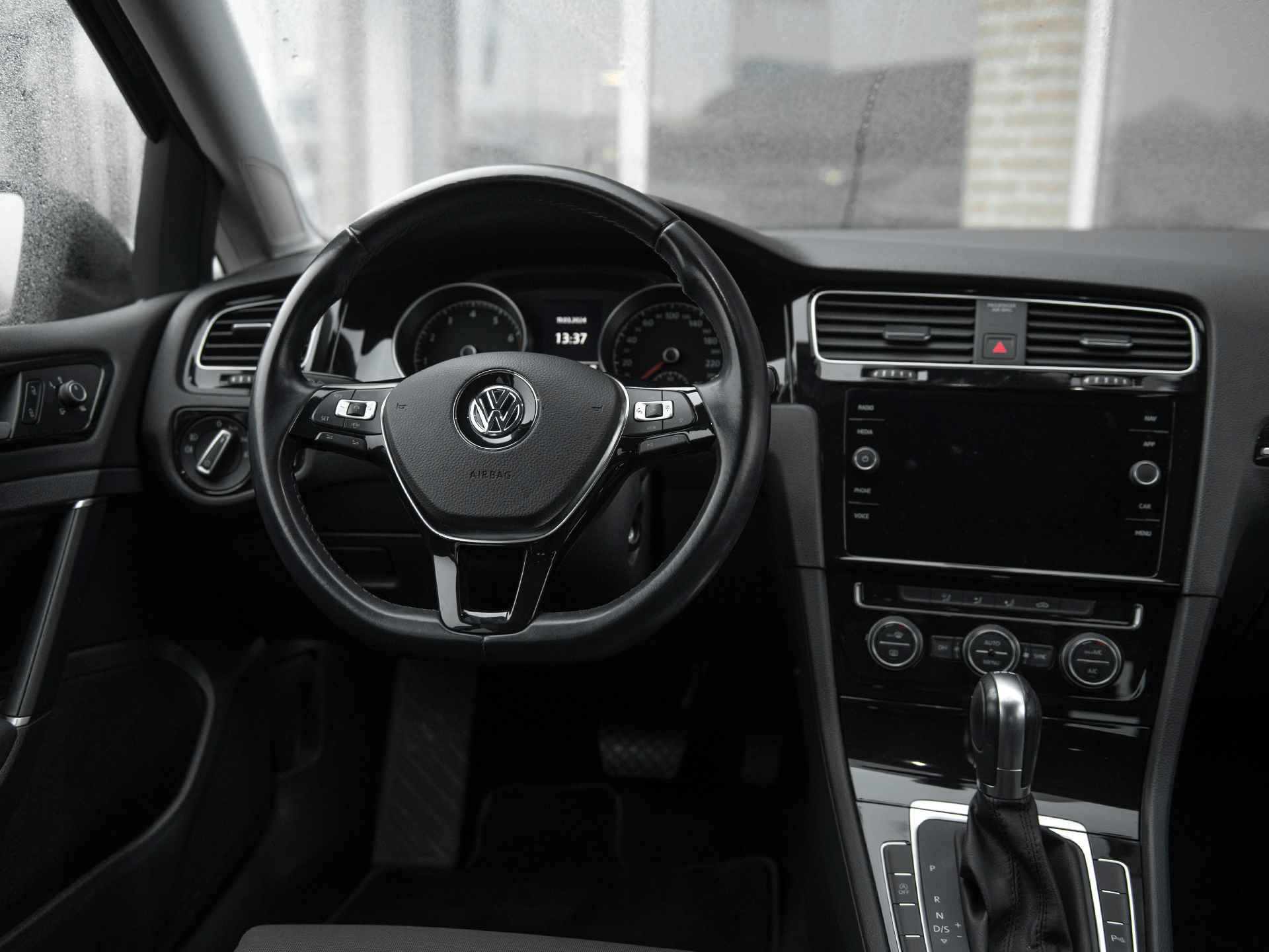 Volkswagen Golf 1.5TSi 150pk DSG Highline | Navi | Adaptive Cruise Control | Spiegelpakket | Trekhaak wegklapbaar - 9/45