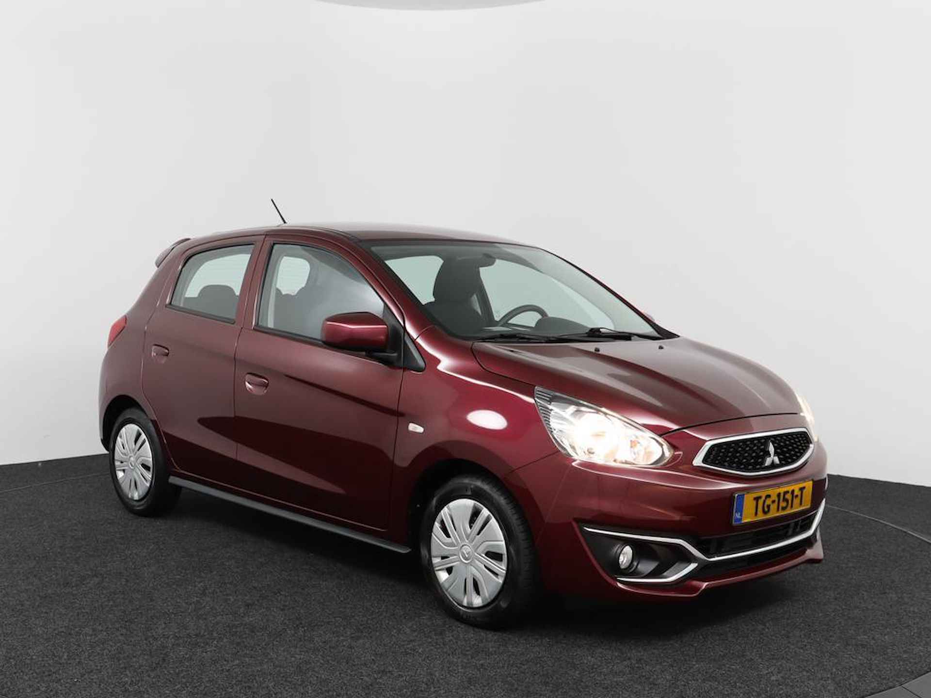 Mitsubishi Space Star 1.0 Cool+ | Airco | Eerste Eigenaar | 5-Deurs | Radio-CD | Metaalkleur | Zeer zuinig! - 3/37