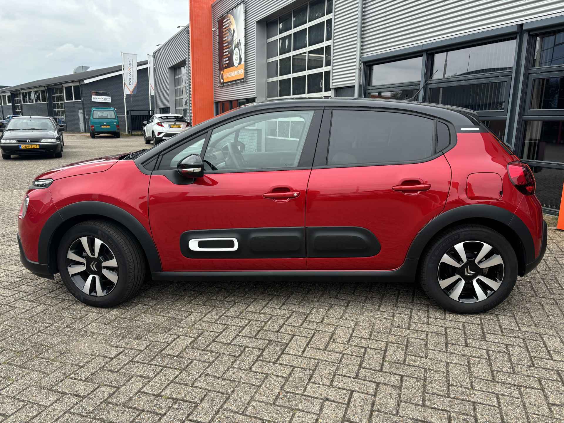 Citroën C3 1.2 PureTech Feel Edition NL-Auto 1e eigenaar Pack Ambiance / / Apple/Android Carplay / Navi / Parkeersensoren / Cruise Control - 4/26