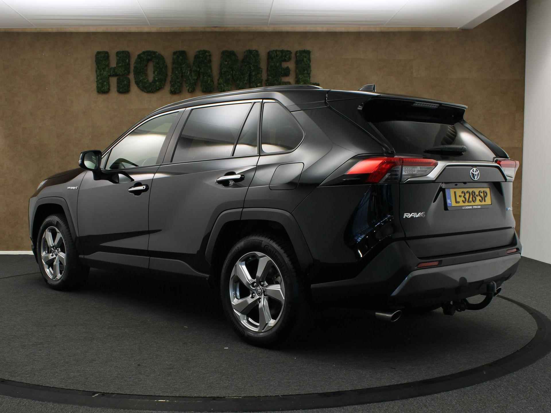 Toyota RAV4 2.5 Hybrid AWD Executive -  VASTE TREKHAAK - TREKGEWICHT 1650 KG - 4 WIELAANDRIJVING - 18 INCH LICHT METALEN VELGEN - ALL SEASON BANDEN - ELEKTRISCHE ACHTERKLEP - LEDEREN BEKLEDING - 360 GRADEN CAMERA - VOORSTOELEN EN ACHTERBANK VERWARMD - PANORAMADAK - PARKEERSENSOREN VOOR EN ACHTER - 10/37