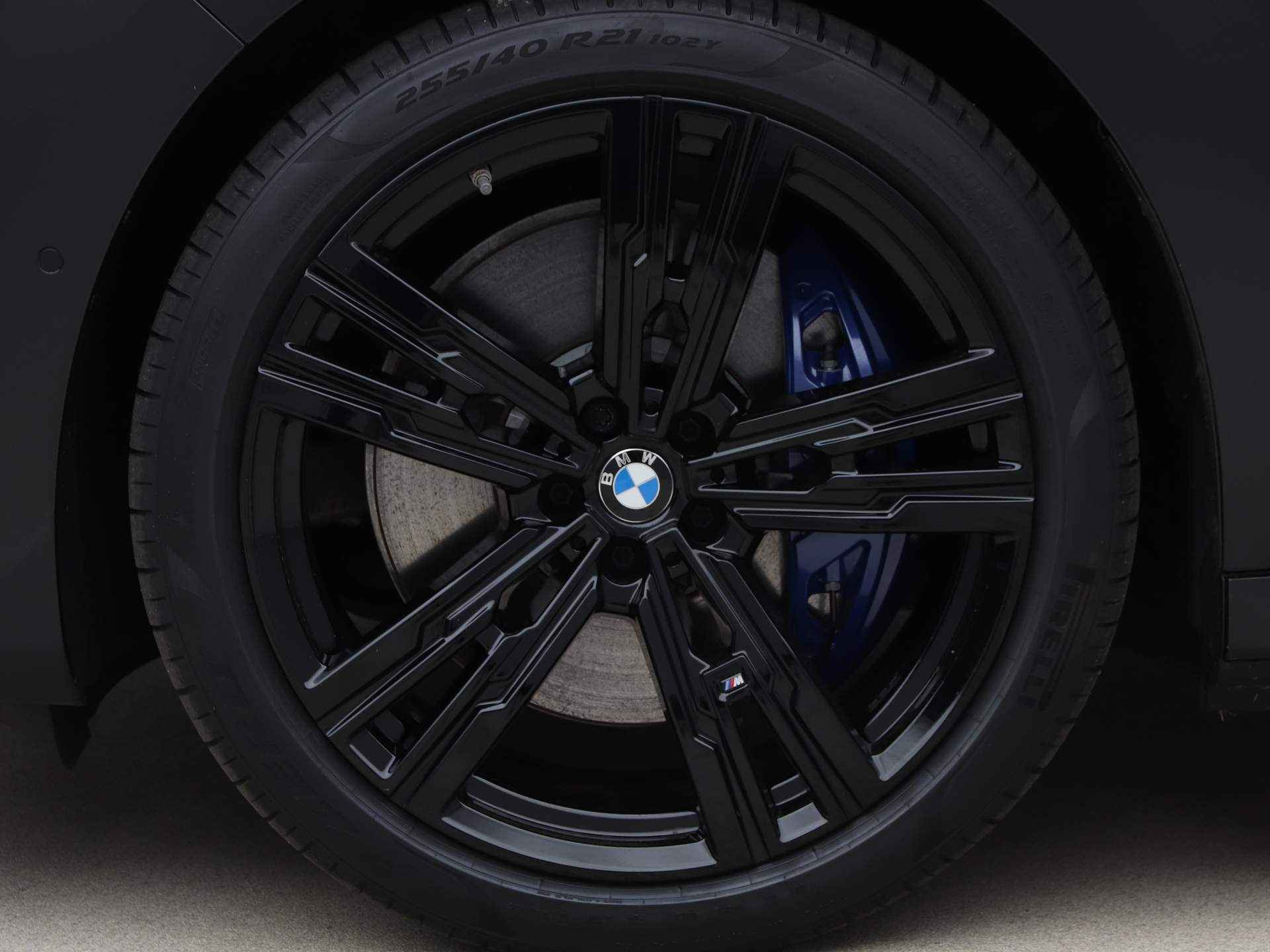 BMW i7 xDrive 60 M-Sport Pro 106 kWh XPEL Stealth - 22/22