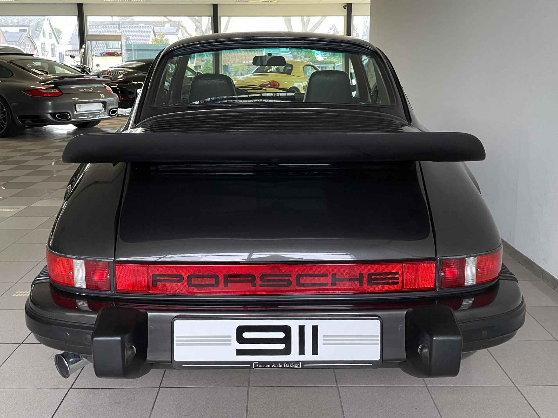 Porsche 911 3.0 SC Coupé - 17/17