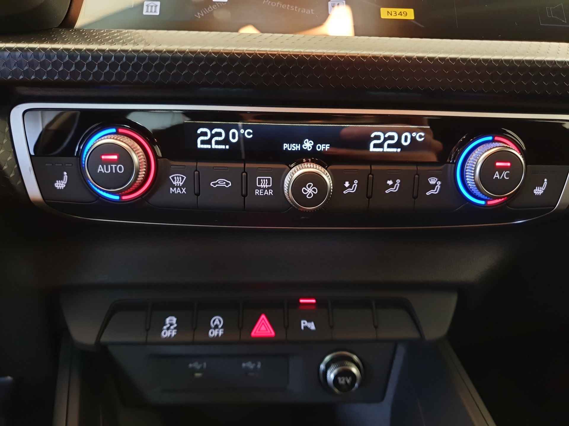 Audi A1 Sportback 30 TFSI 110pk S-Tronic S-Line Cruise control, Virtual cockpit, Climatronic - 13/28
