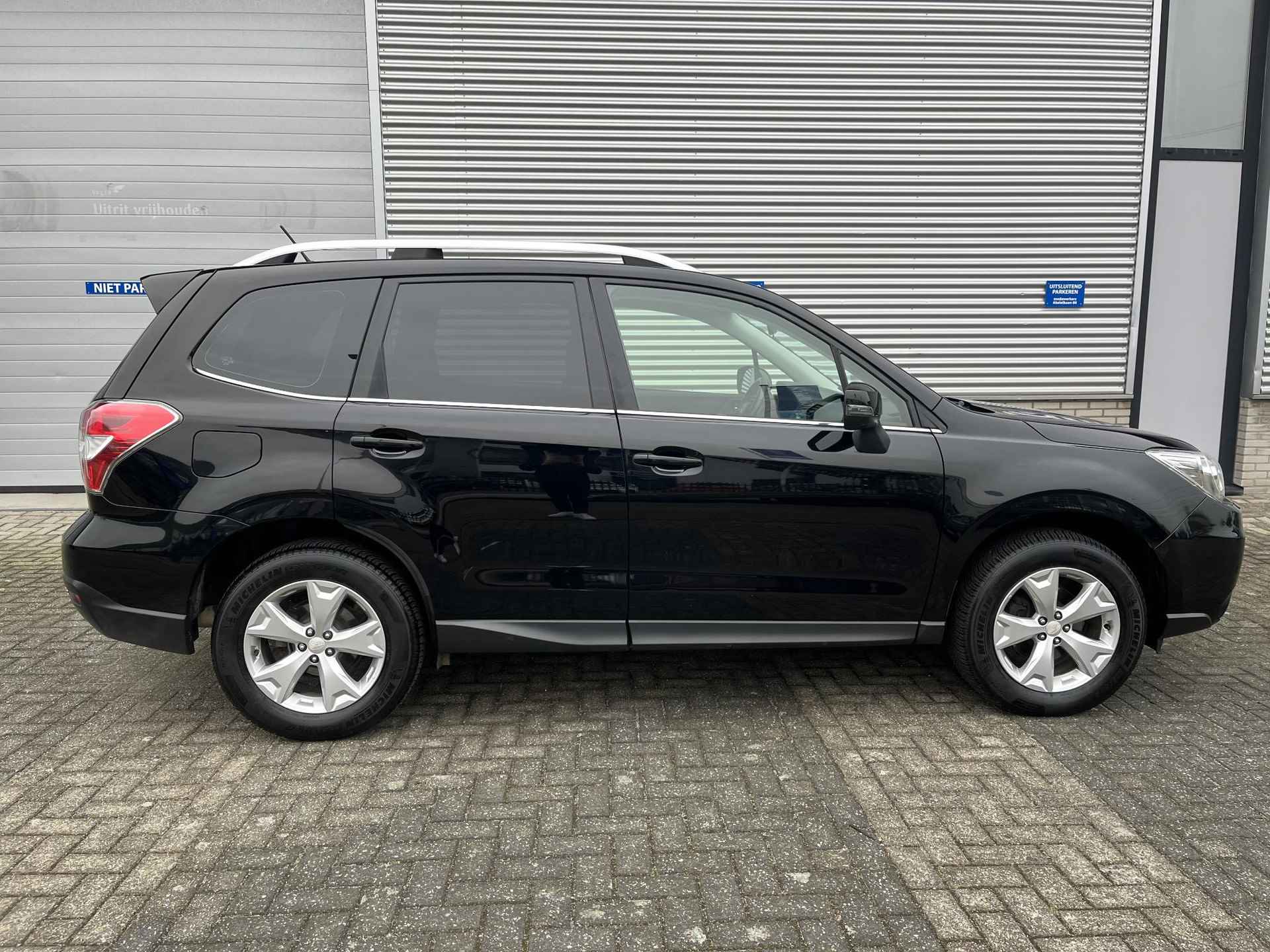 Subaru Forester 2.0 Luxury | Apple & Android auto | Achteruitrijcamera | Trekhaak - 6/35