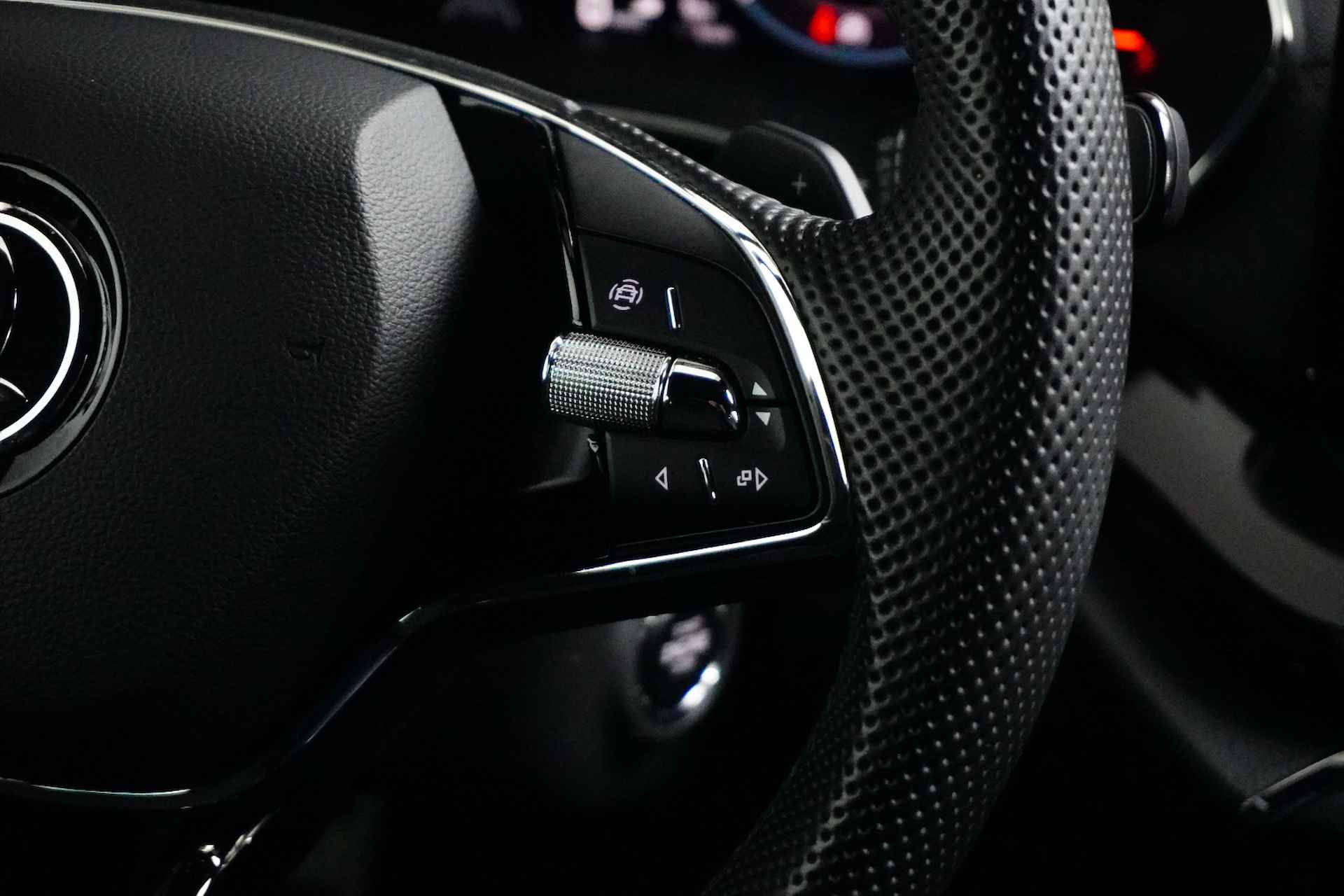 Škoda Octavia Combi 1.4 TSI 150 pk iV PHEV Sportline Business 6-DSG | Achteruitrijcamera | Navigatie | Keyless Entry | | Achteruitrijcamera | Navigatie | Keyless Entry | - 17/23