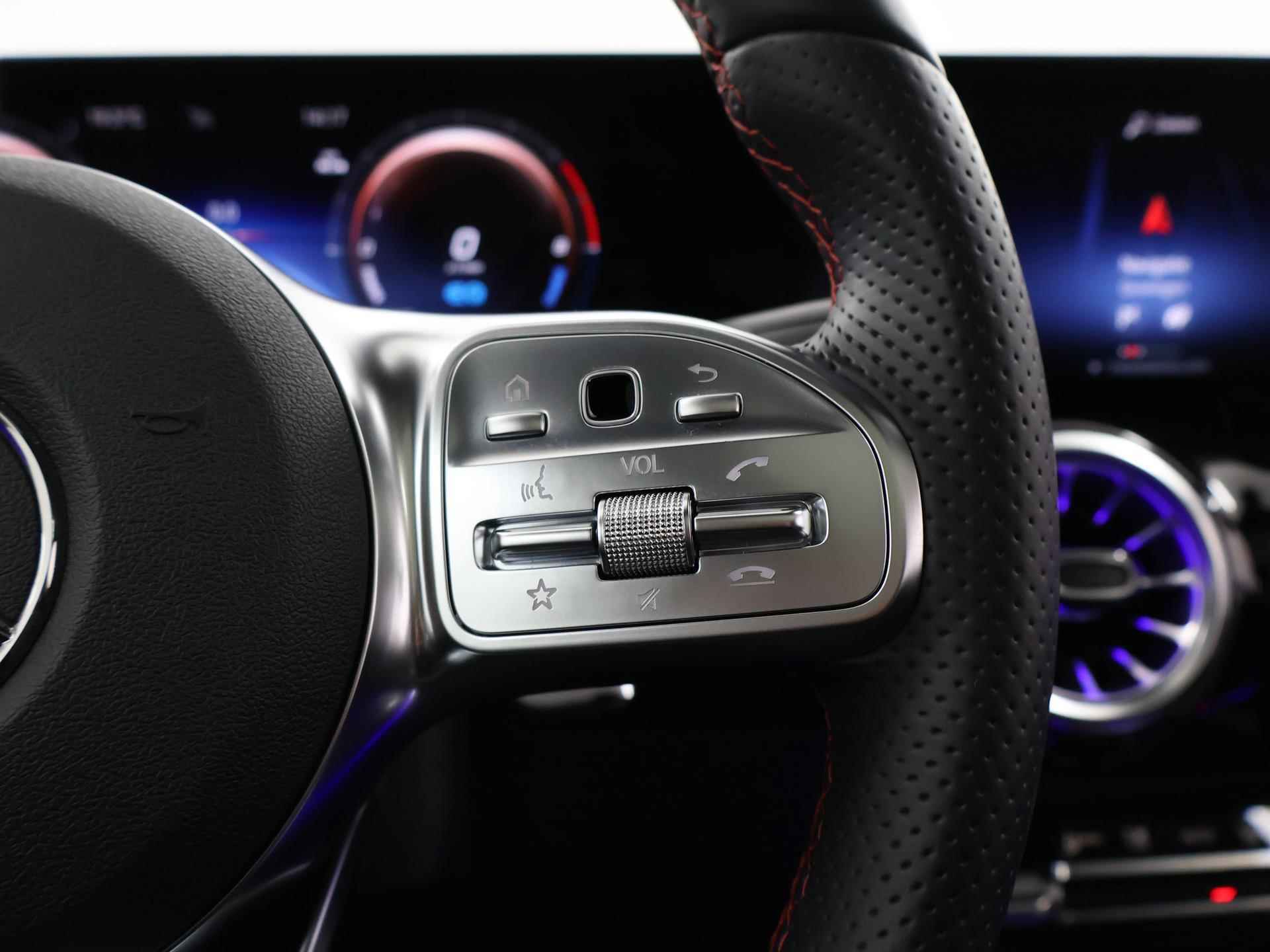 Mercedes-Benz GLA-klasse 250 e Business Solution AMG Limited | Panoramadak | Sfeerverlichting | Nightpakket incl. 20'' Velgen | Apple carplay | Achteruitrijcamera | - 34/46