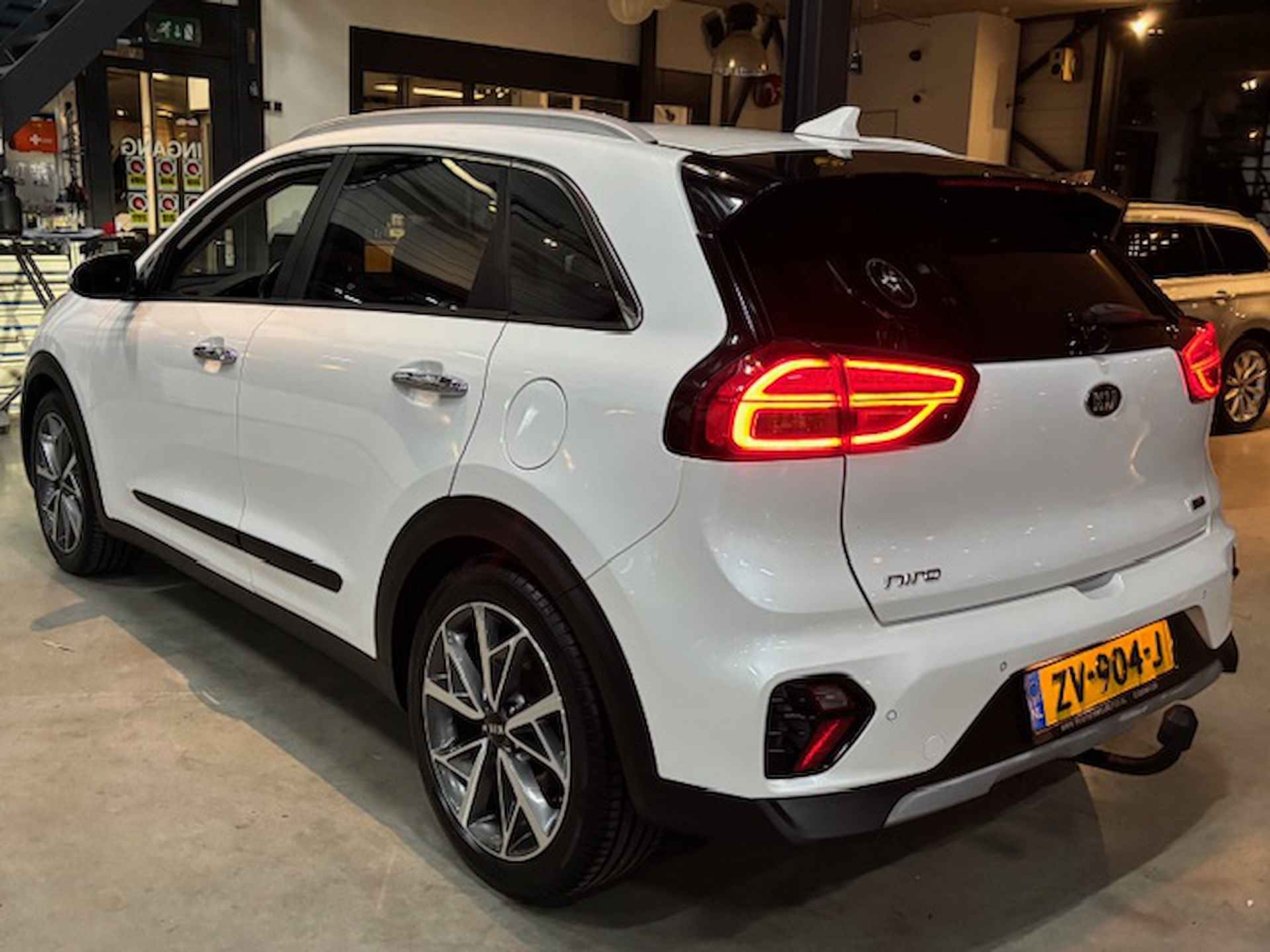 Kia Niro 1.6 GDi Hybrid 141pk DCT6 ExecutiveLine - 3/44