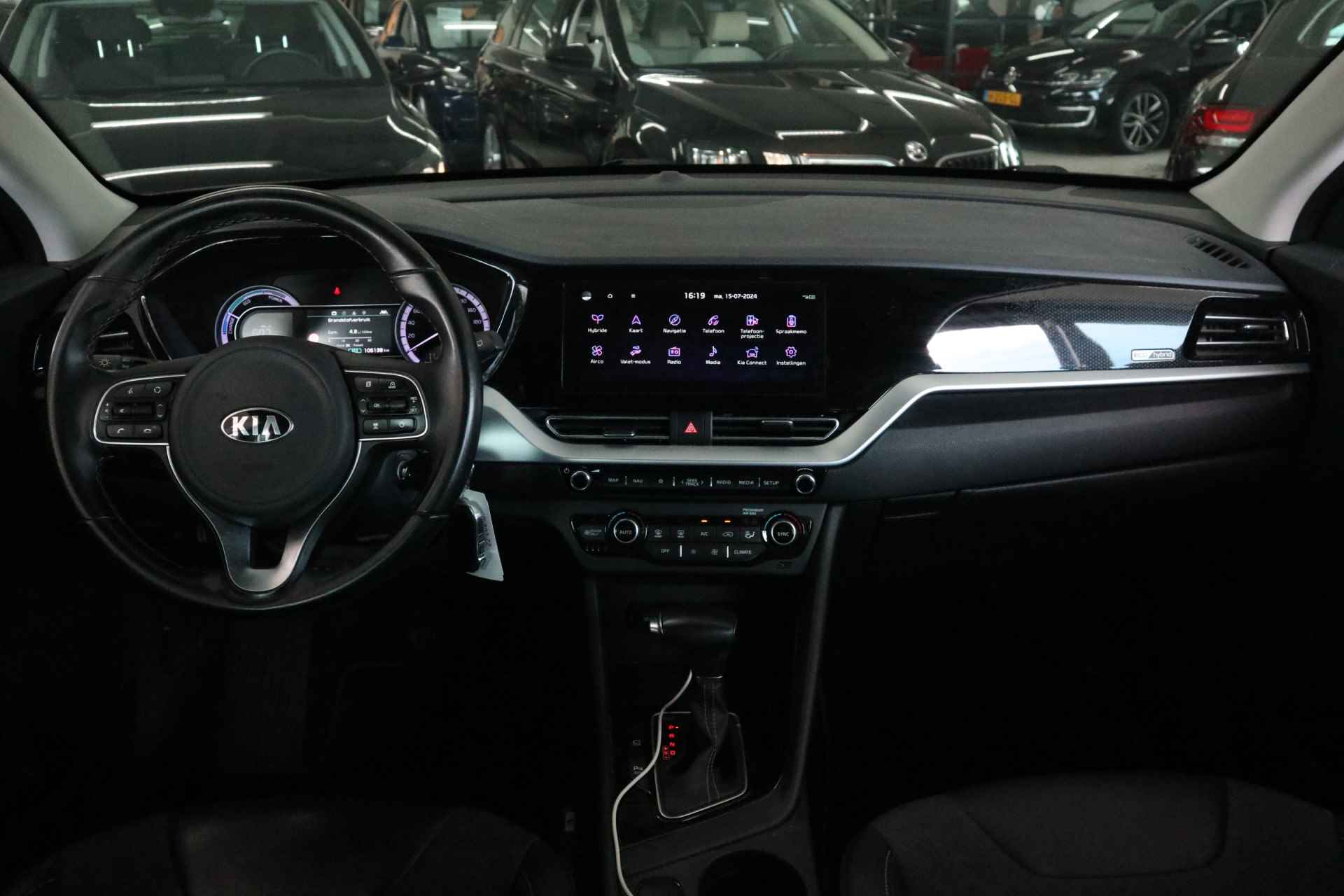 Kia Niro 1.6 GDi Hybrid DynamicLine NL AUTO | CAMERA | CARPLAY | HALF LEDER | - 4/28