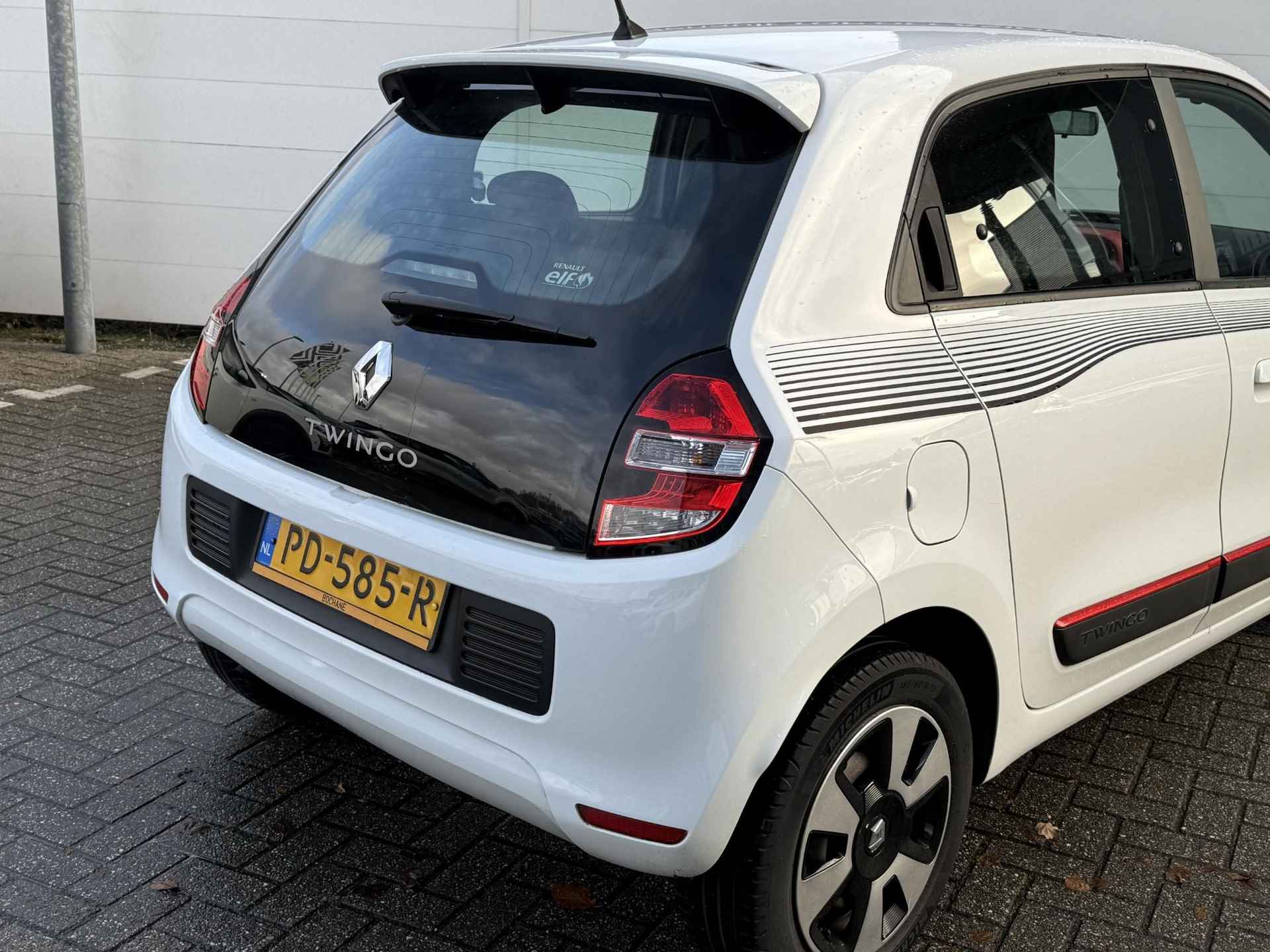 Renault Twingo 1.0 SCe 70 Collection | Cruise Control | Airco | Dealer Onderhouden! - 22/26