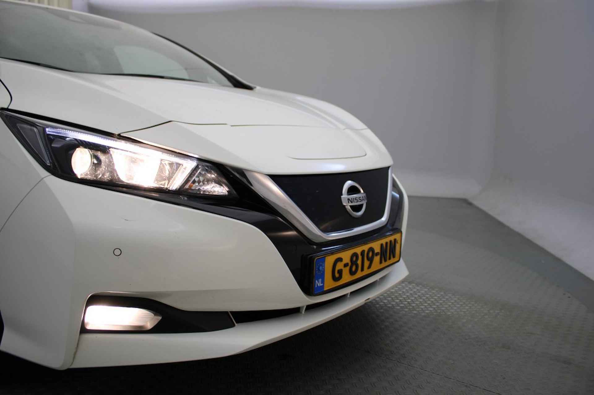 NISSAN Leaf N-Connecta 40 kWh - Carplay, Camera, Stoelverw. - 33/35