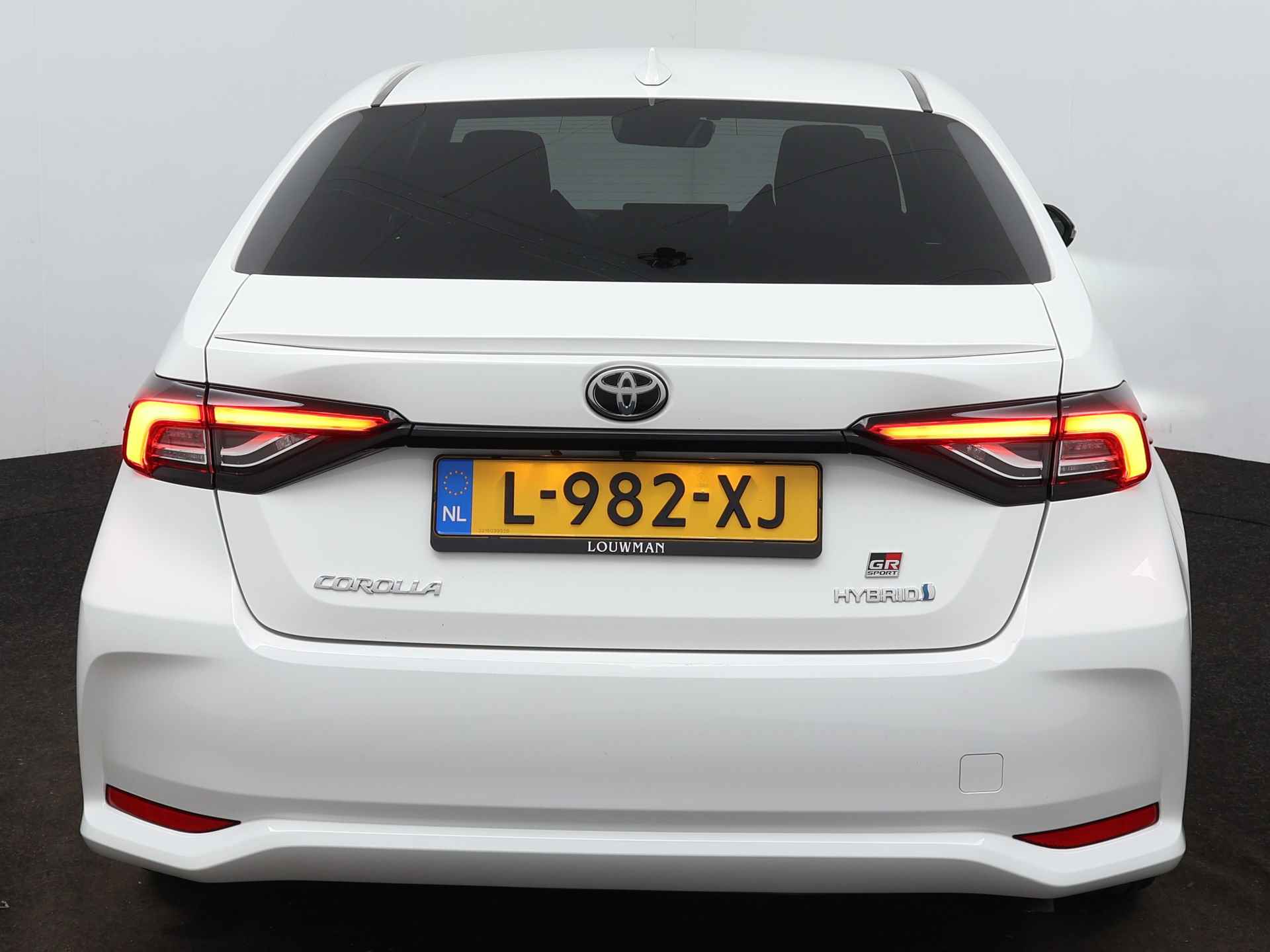 Toyota Corolla 1.8 Hybrid GR-Sport | 18 inch LM velgen | Adaptive Cruise Control | GR Sport uitgevoerd | - 27/38