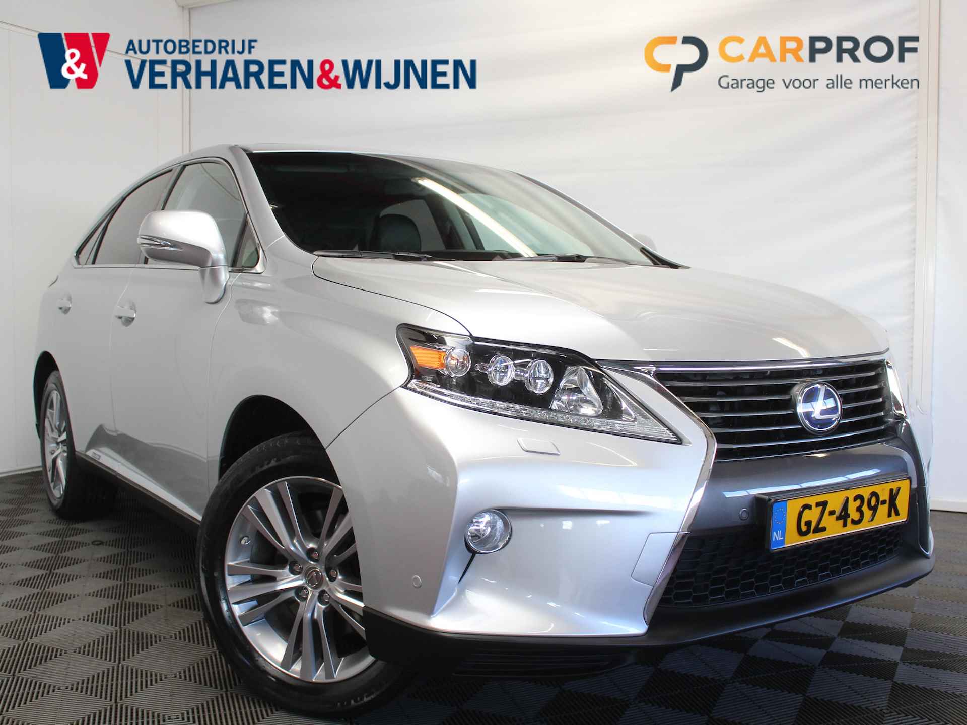 Lexus RX 450h 4WD TECH EDITION | LEDER | HEAD-UP | GLAZEN SCHUIFDAK | NAVIGATIE | NED. AUTO