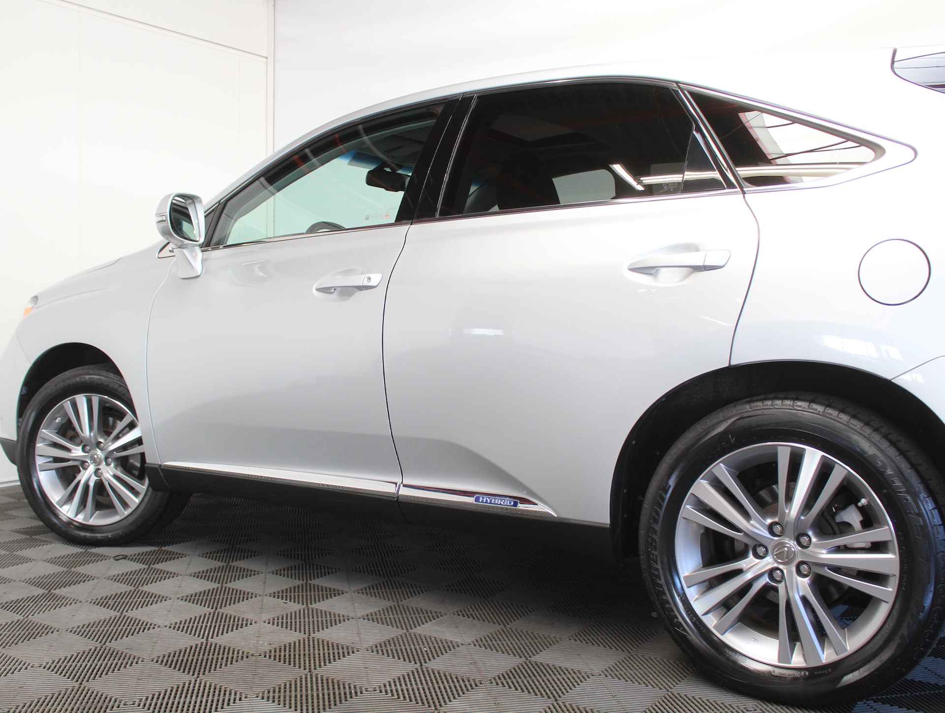 Lexus RX 450h 4WD TECH EDITION | LEDER | HEAD-UP | GLAZEN SCHUIFDAK | NAVIGATIE | NED. AUTO - 20/59