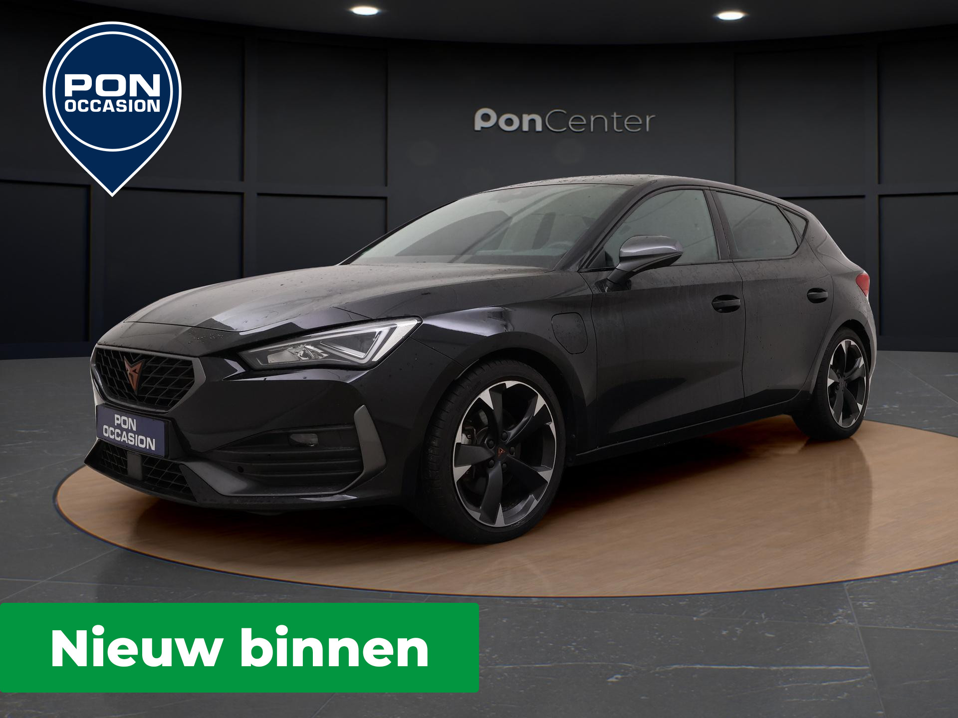 CUPRA Leon 1.4 e-Hybrid 204 PK DSG | NIEUW BINNEN | Navigatie | Sportstoelen | Voorruitverwarming | Stoelverwarming | 18" |