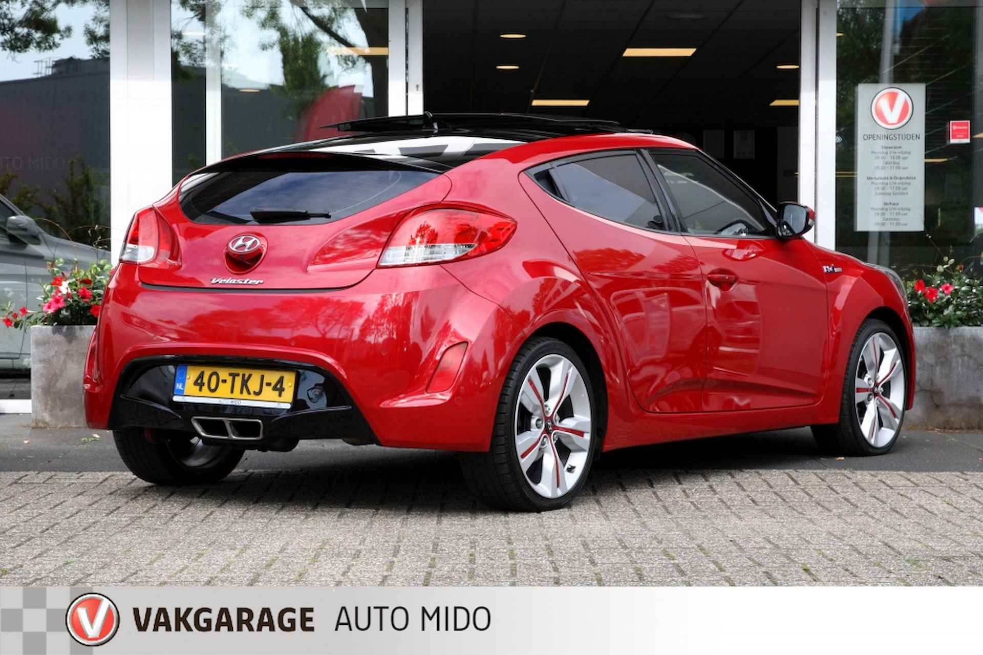 Hyundai Veloster 1.6 GDI i-Catcher - 2/59