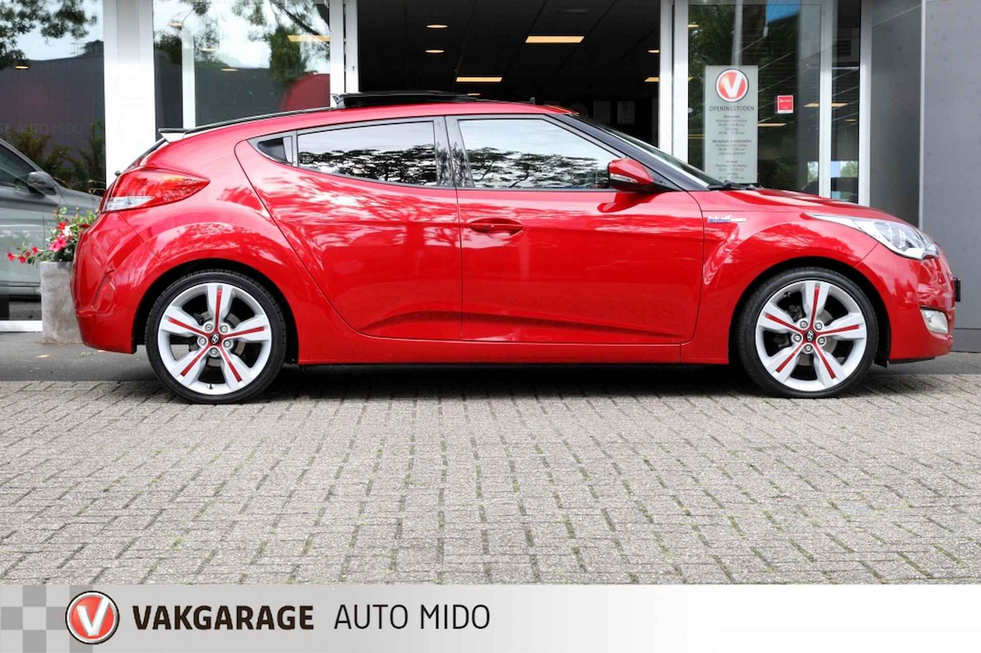 Hyundai Veloster 1.6 GDI i-Catcher - 9/59