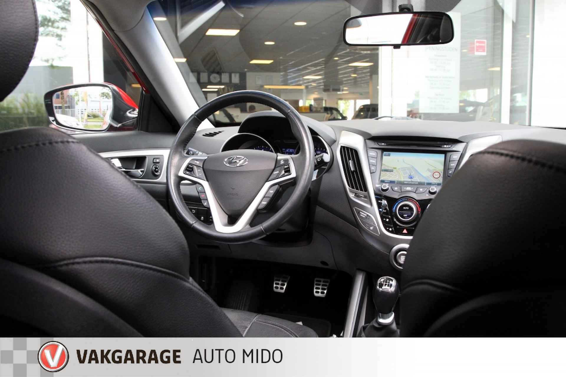 Hyundai Veloster 1.6 GDI i-Catcher - 22/59