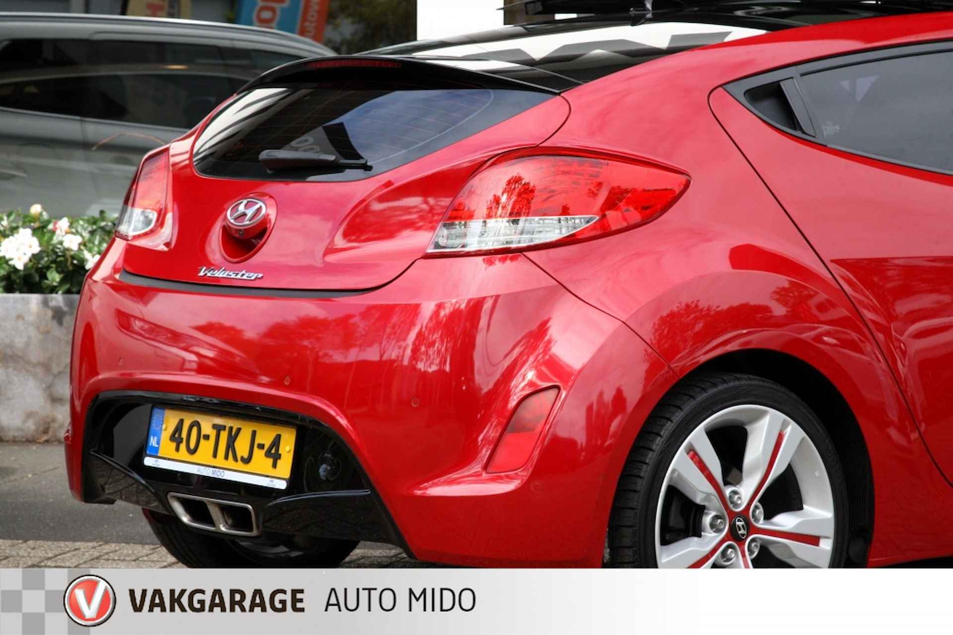 Hyundai Veloster 1.6 GDI i-Catcher - 31/59