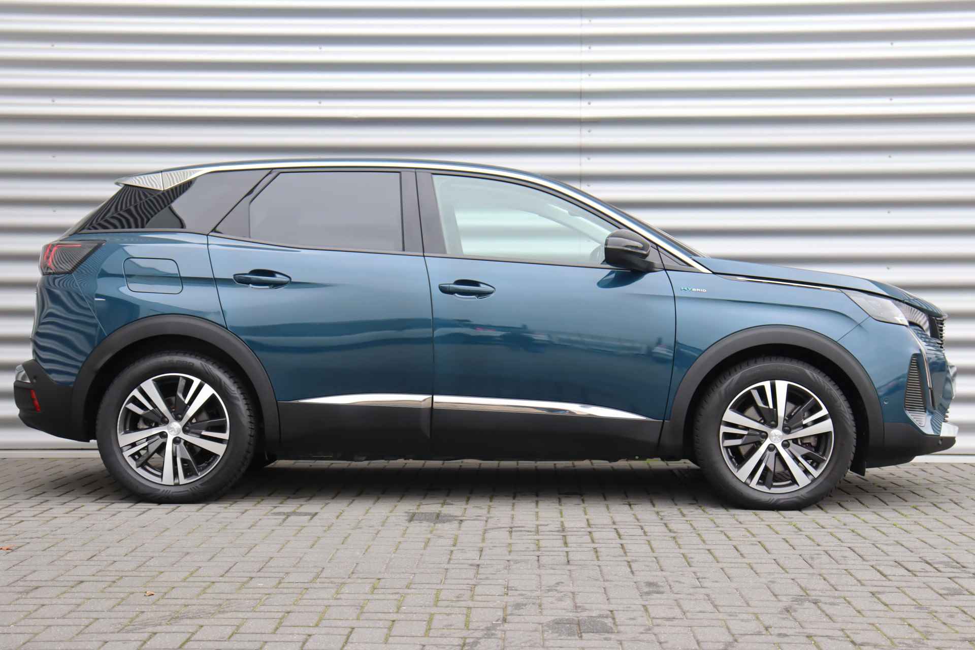 Peugeot 3008 1.6 HYBRID 225PK ALLURE PACK BUSINESS AUTOMAAT / NAVI / LEDER / CLIMA / LED / PDC / 18" LMV / CAMERA / KEYLESS / BLUETOOTH / CRU - 3/39