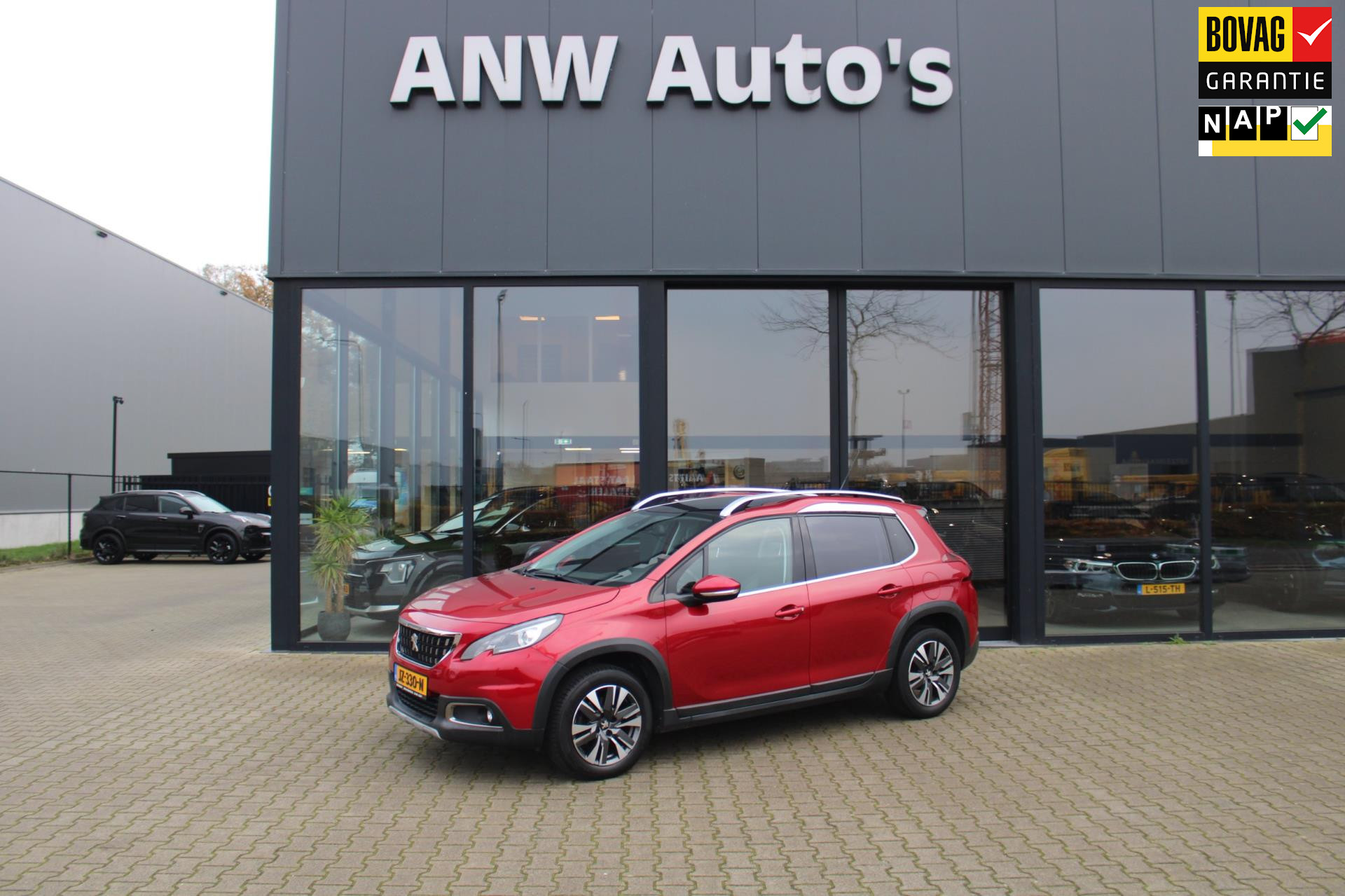 Peugeot 2008 1.2 PureTech Allure Keurige auto Grote beurt+Riem 12 maanden bovag