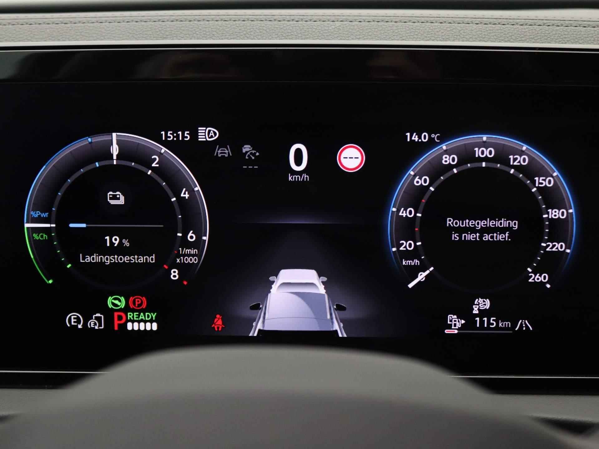 Volkswagen Tiguan 1.5 eHybrid Life Edition 204PK DSG achteruitrijcamera, stuur-stoelverwarming, achterbankverwarming, alarm, adaptive cruise, side assist, keyless, 18" lichtmetaal - 6/47