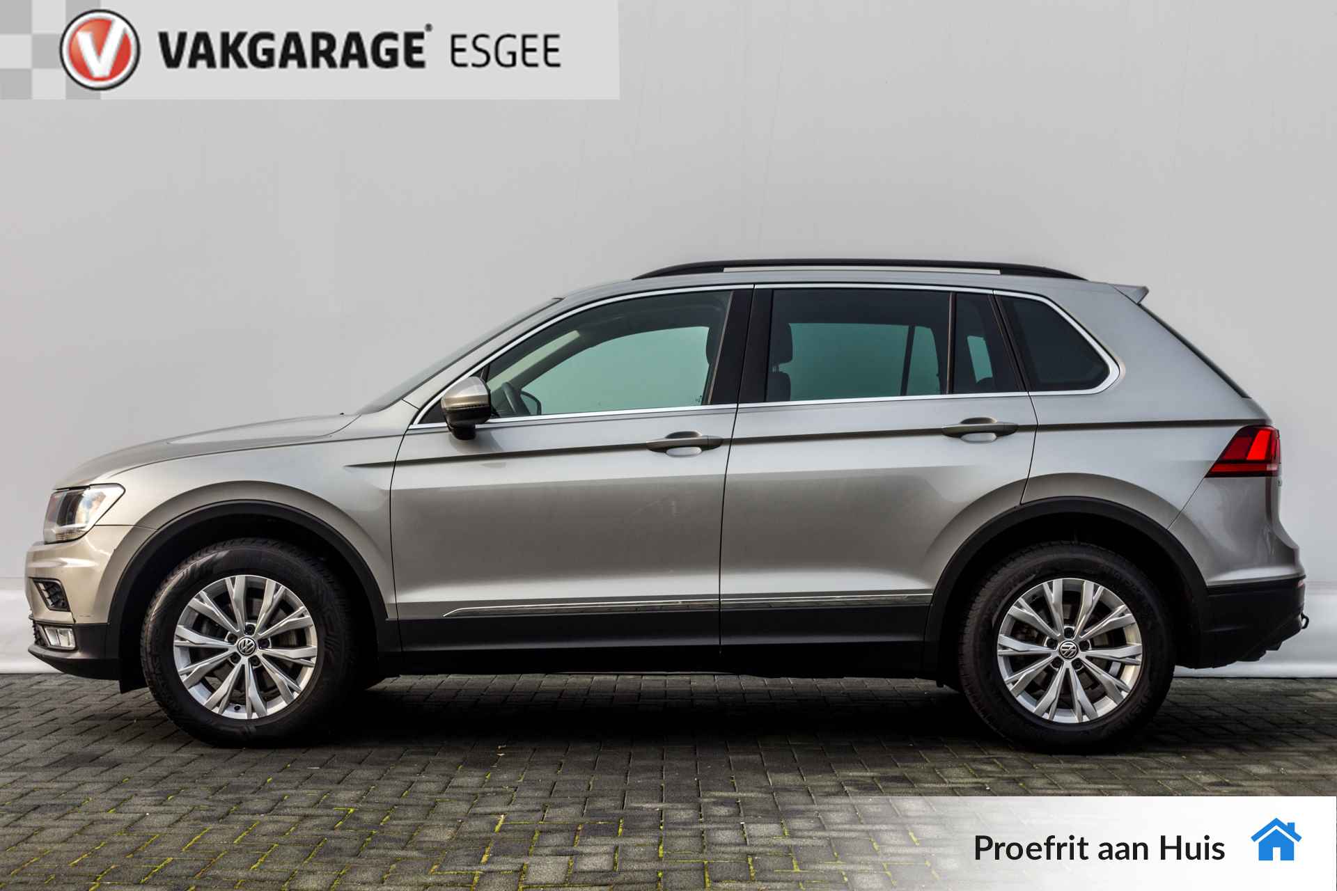 Volkswagen Tiguan 1.4 150 PK TSI 4Motion Comfortline Rijklaar Trekhaak | Clima | Navigatie | PDC V/A | Stoel Verw | - 3/41