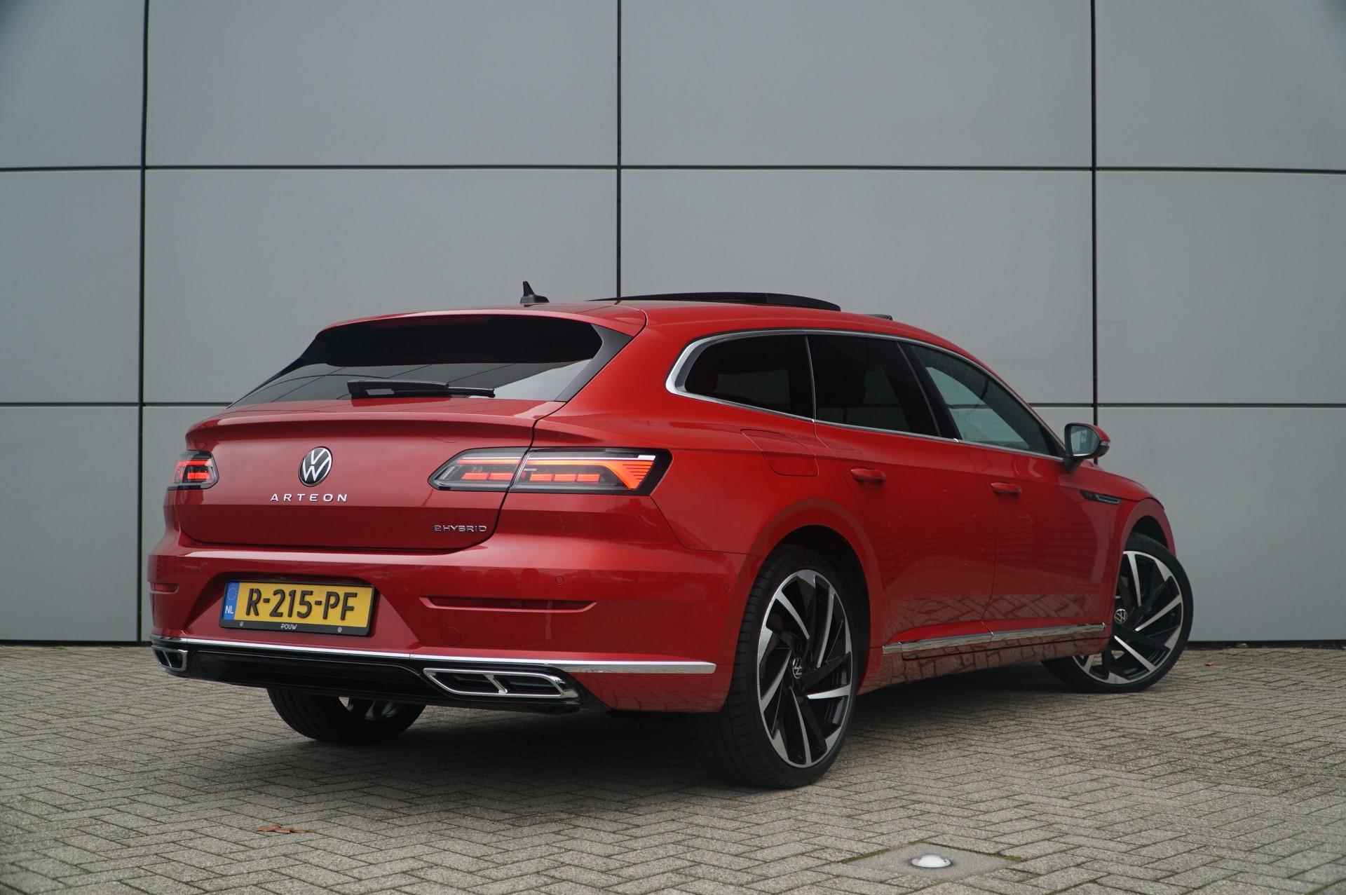 Volkswagen Arteon Shooting Brake 1.4 TSI 218pk DSG eHybrid R-Line Business+ | Panoramadak | Rondomzicht Camera | Trekhaak | Standkachel - 2/66