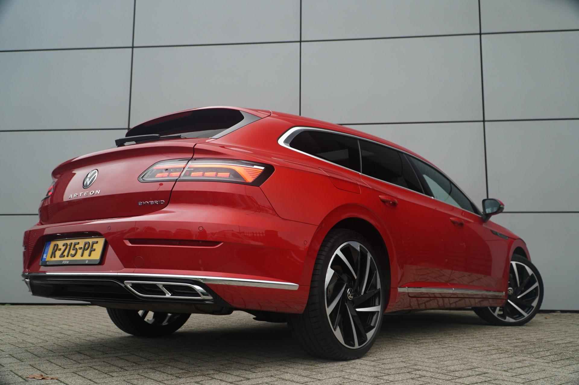 Volkswagen Arteon Shooting Brake 1.4 TSI 218pk DSG eHybrid R-Line Business+ | Panoramadak | Rondomzicht Camera | Trekhaak | Standkachel - 46/66