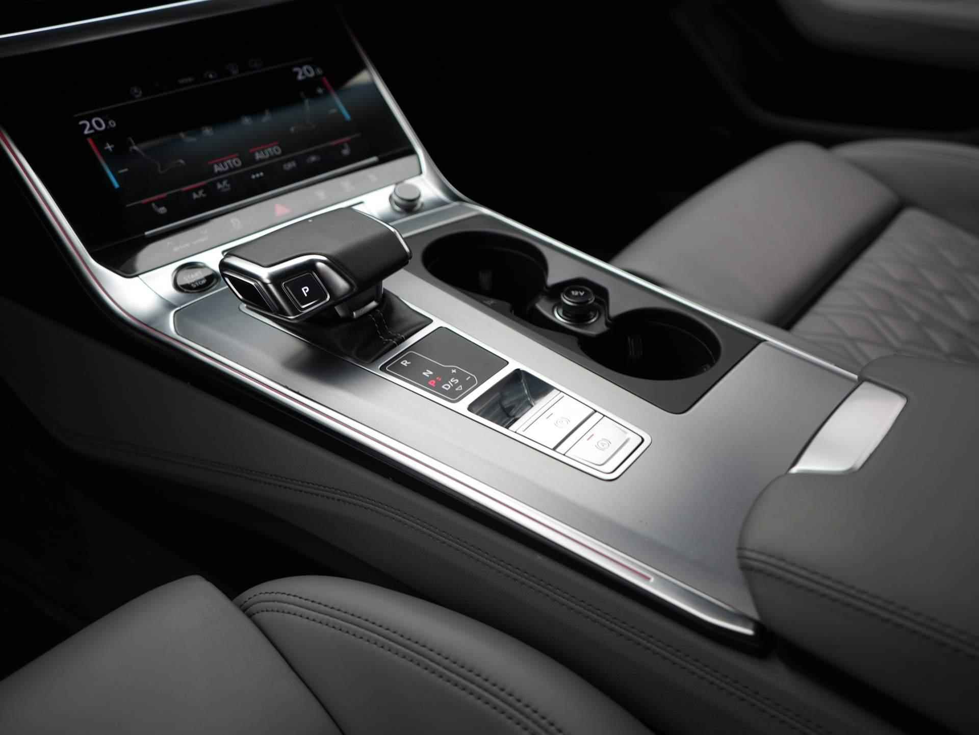 Audi A6 Avant 55 TFSI quattro Design Pro Line Plus Navi | Panoramadak | LED | Trekhaak (Zwenkbaar) | 21" | V6 | Adaptive Cruise - 33/62