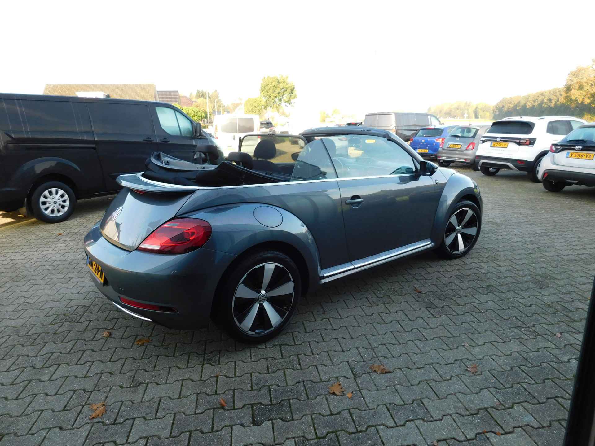 Volkswagen Beetle Cabriolet 1.2 TSI Exclusive Sound uitv. Apple carplay, Xenon, - 7/27