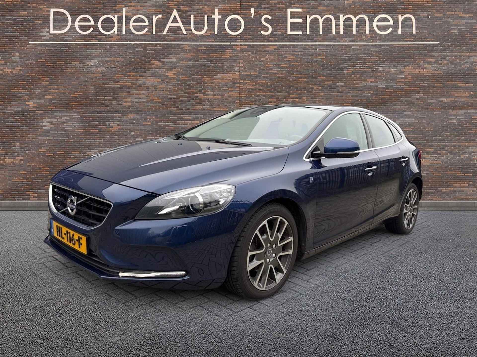 Volvo V40 2.0 D2 Ocean Race LEDER PANODAK LMV NAVI - 3/15