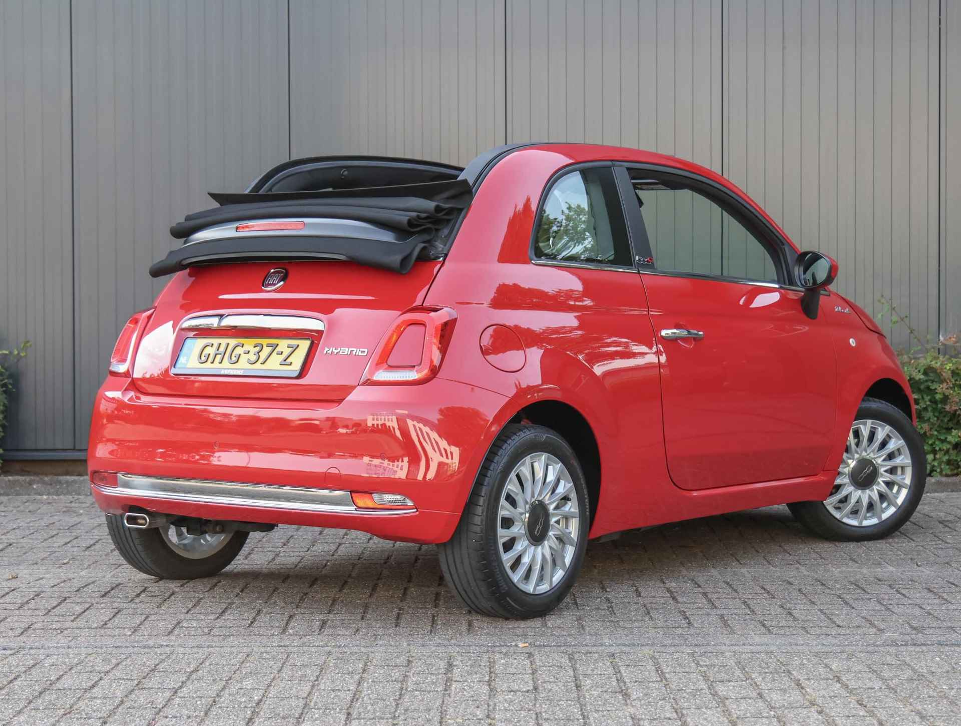 Fiat 500 C 69pk Hybrid Dolcevita (1ste eig./Climate/Cruise/NAV./AppleCarPlay/PDC/Isofix) - 5/41