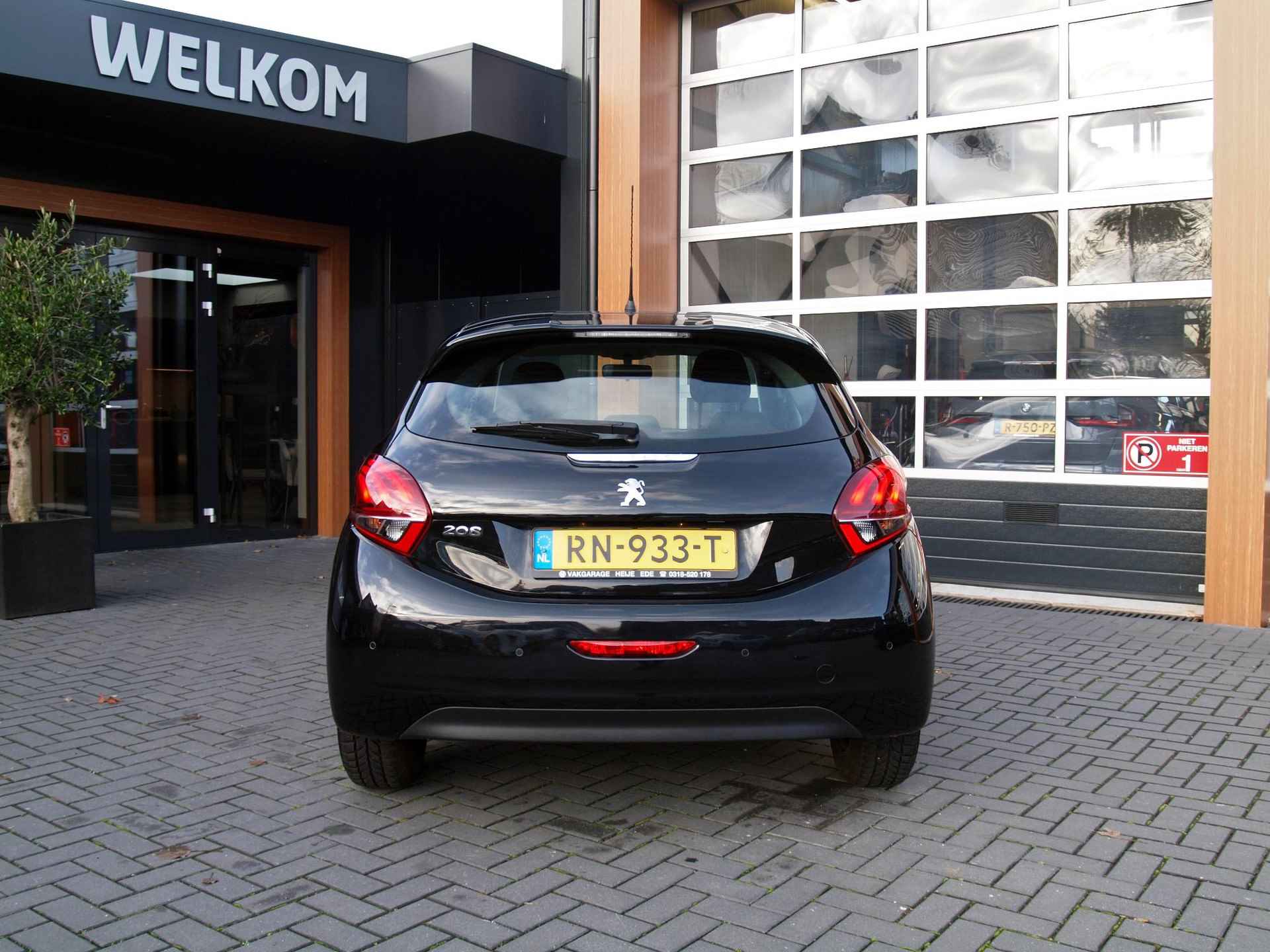 Peugeot 208 1.2 PureTech Blue Lion Apple Carplay | Cruise Control | DAB | Airco | Navigatie - 9/26