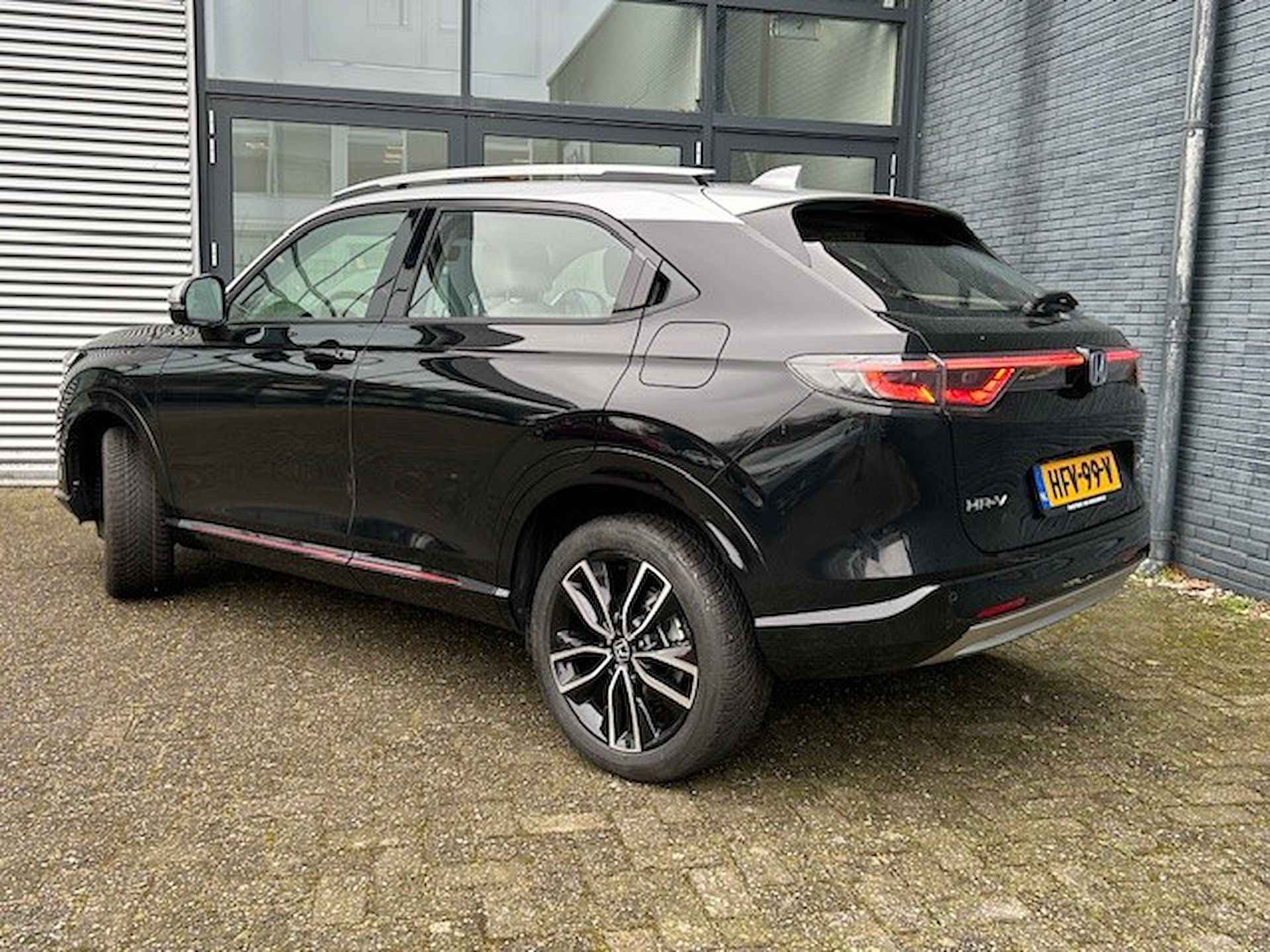 HONDA HR-V 1.5 i-MMD 131pk Automaat Advance Style | Navigatie & Carplay | Elec. Klep | Stoel & Stuurverwarming | Blindspot Warning | Parkeercamera | LED | - 2/8