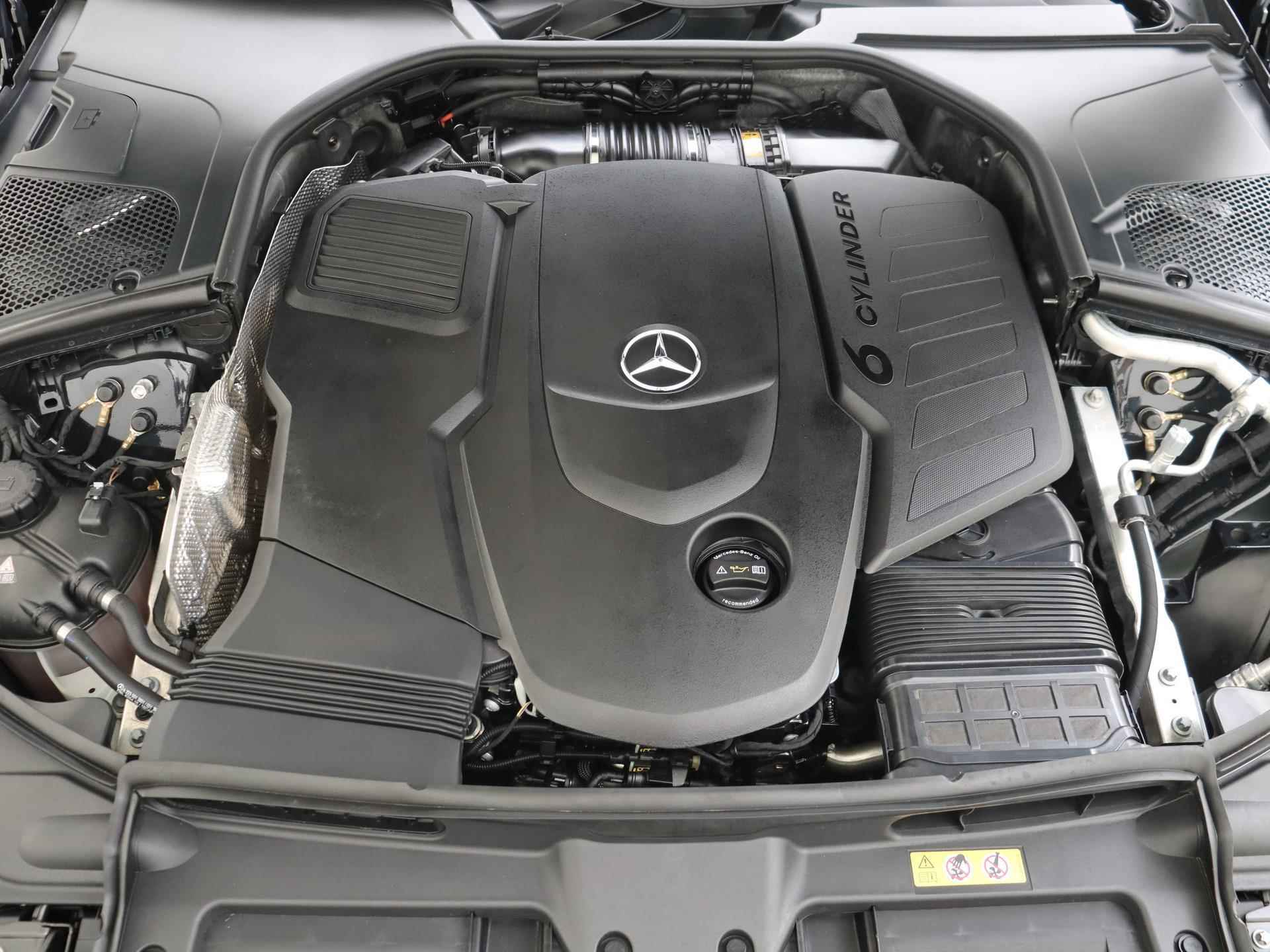 Mercedes-Benz S-klasse 350d AMG Line Premium Plus / Panorama dak / Leder / Head- Up / 21 inch AMG multispaak - 11/37