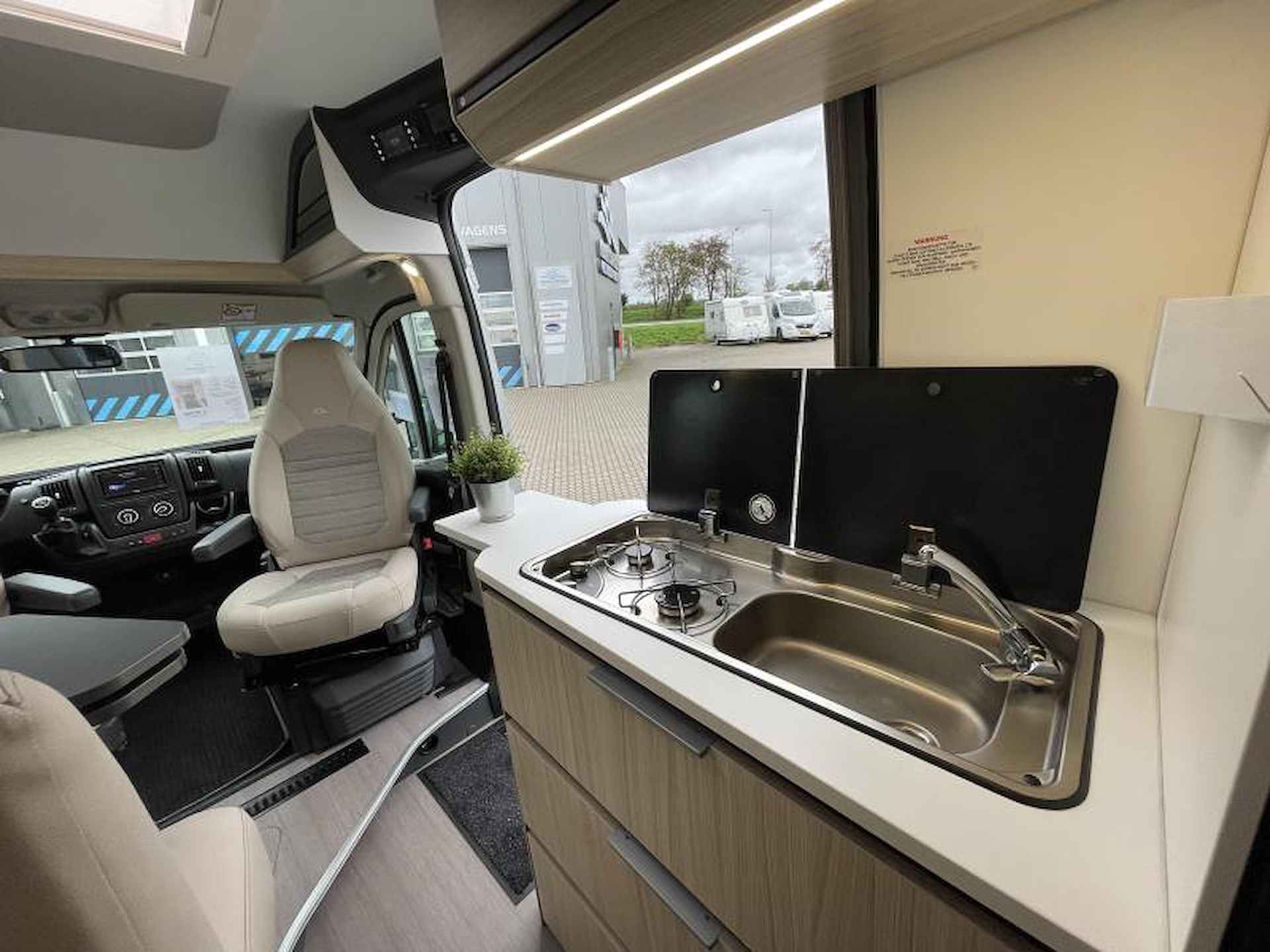 Adria Twin Axess 640 SL Enkele bedden Luchtvering - 15/25