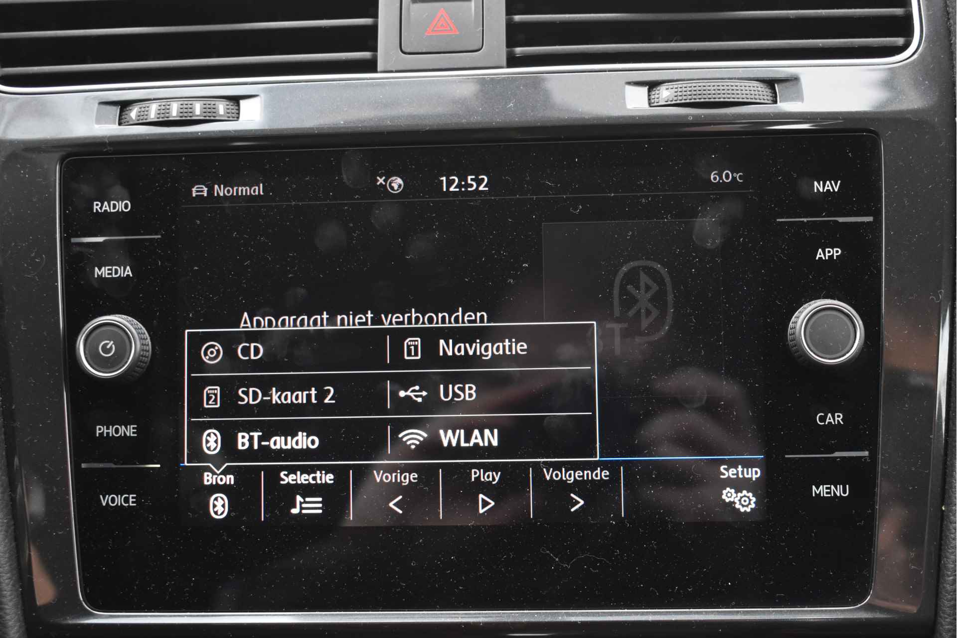 Volkswagen e-Golf E-DITION | NL-Auto | Camera | Nav | Adapt.CC | Climate Contr | Full LED | LM-Velgen - 21/63