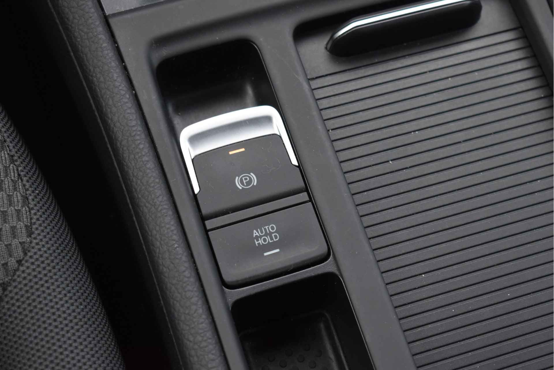 Volkswagen e-Golf E-DITION | NL-Auto | Camera | Nav | Adapt.CC | Climate Contr | Full LED | LM-Velgen - 63/63