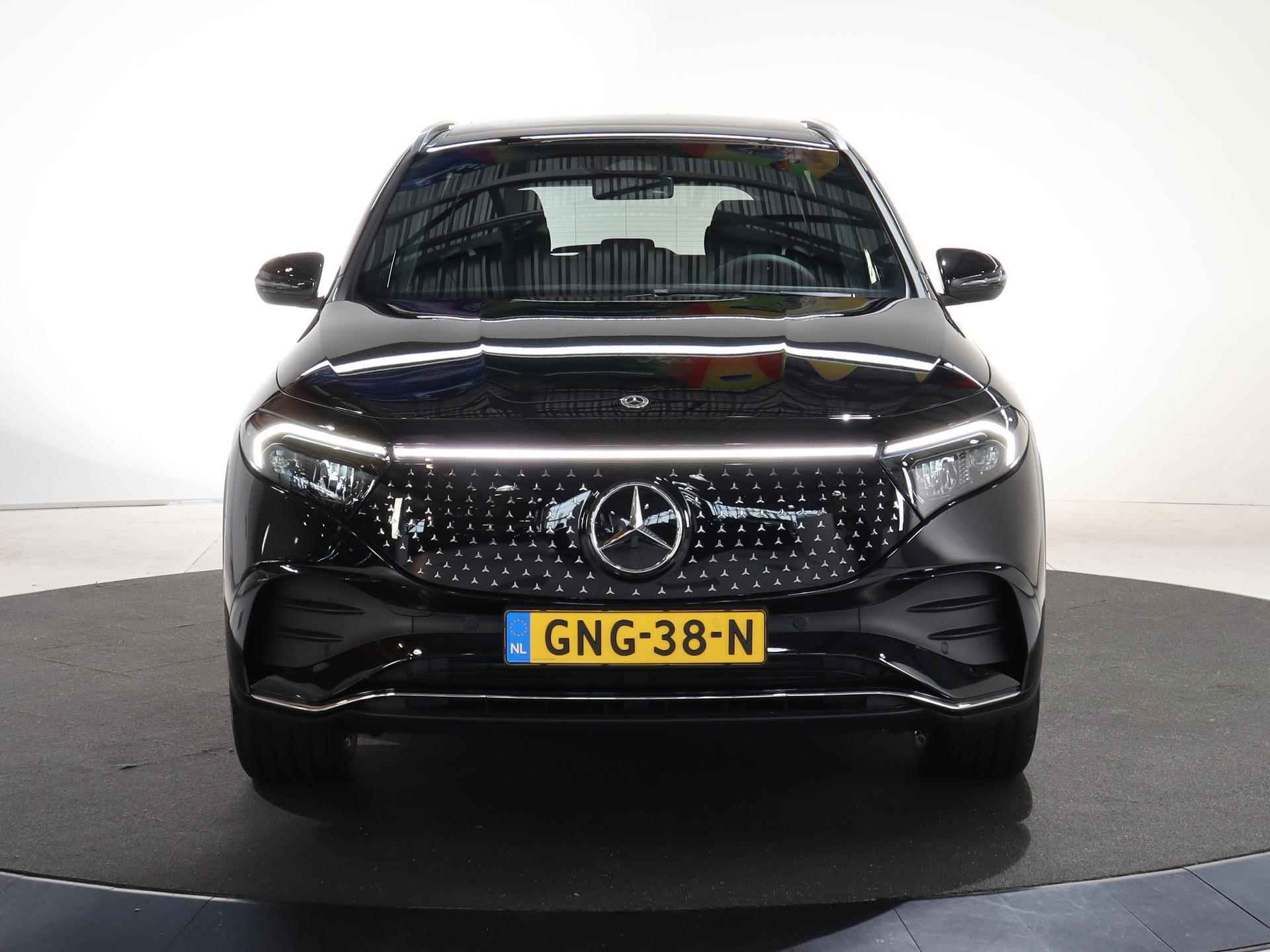 Mercedes-Benz EQA 250+ AMG Line 71 kWh | Stoelverwarming |  Keyless go | Achteruitrijcamera |  Panoramaschuifdak | - 4/29