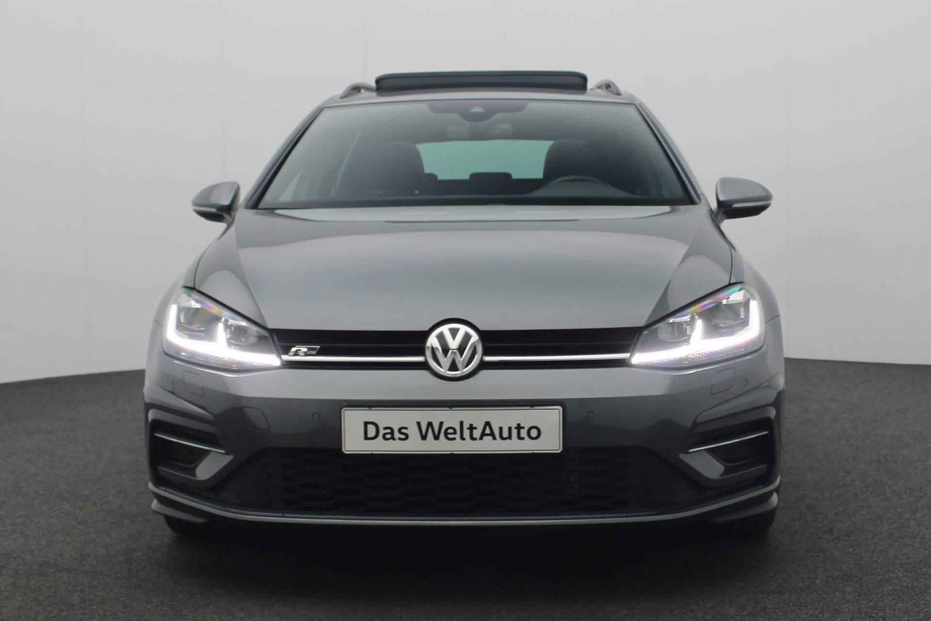 Volkswagen Golf Variant 1.5 TSI 150PK DSG Highline Business R | Pano | Trekhaak | Navi | Camera | Keyless - 18/42