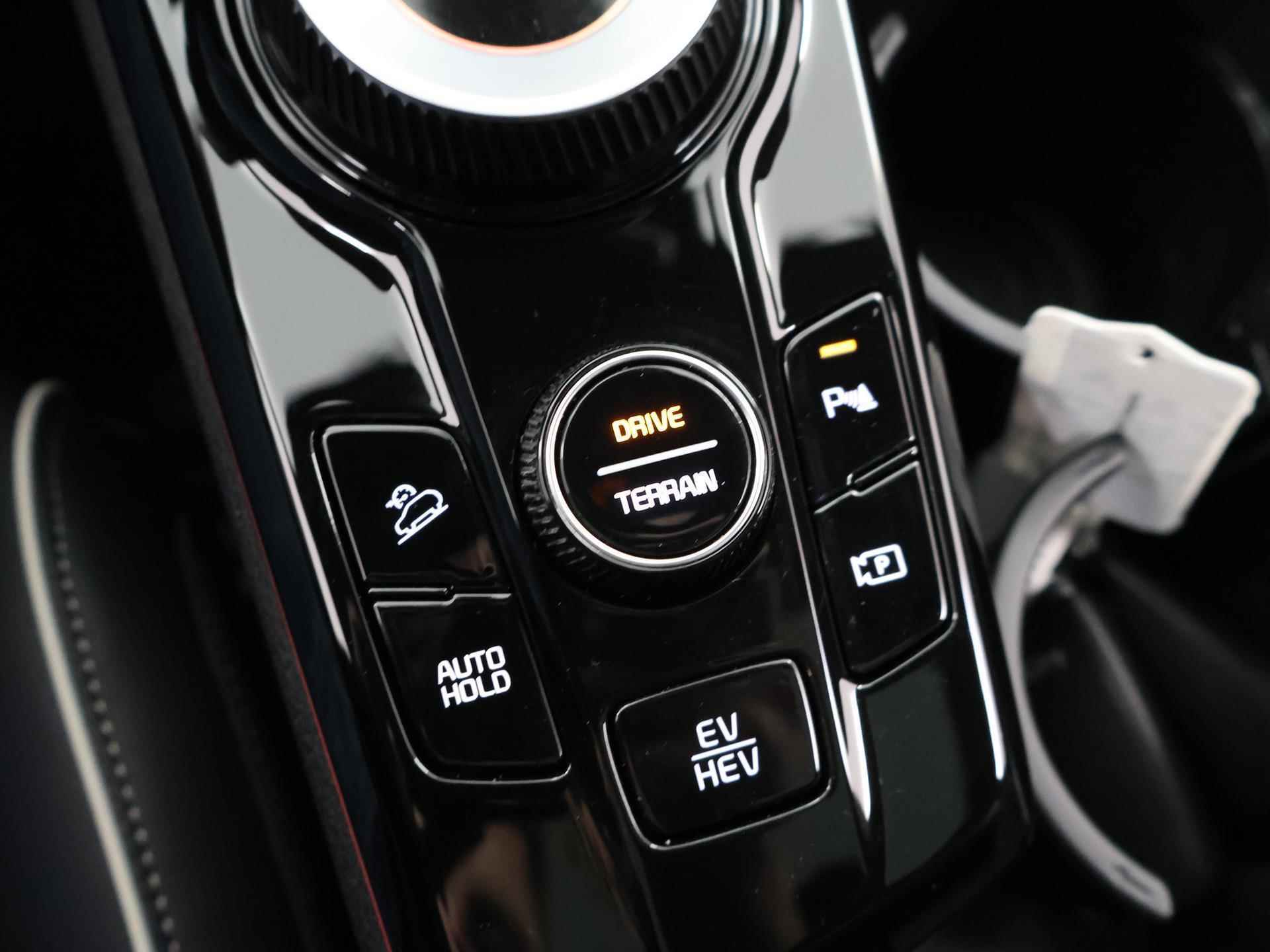 Kia Sportage 1.6 T-GDi Plug-in Hybrid GT-Line | Panoramadak | Matrix LED Koplampen| Stoel/Stuurverwarming | Keyless Go | Elektrisch verstelbare voorstoelen - 26/45