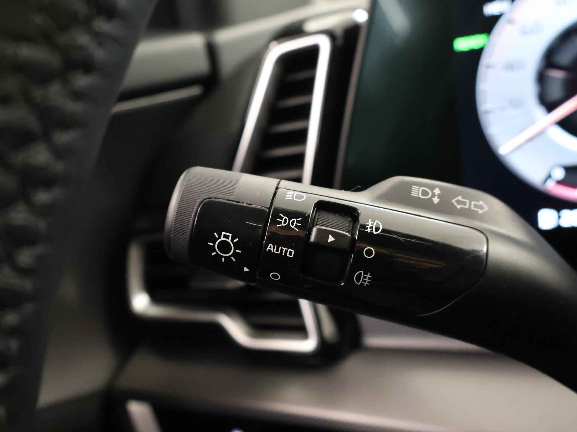 Kia Sportage 1.6 T-GDi Plug-in Hybrid GT-Line | Panoramadak | Matrix LED Koplampen| Stoel/Stuurverwarming | Keyless Go | Elektrisch verstelbare voorstoelen - 34/45