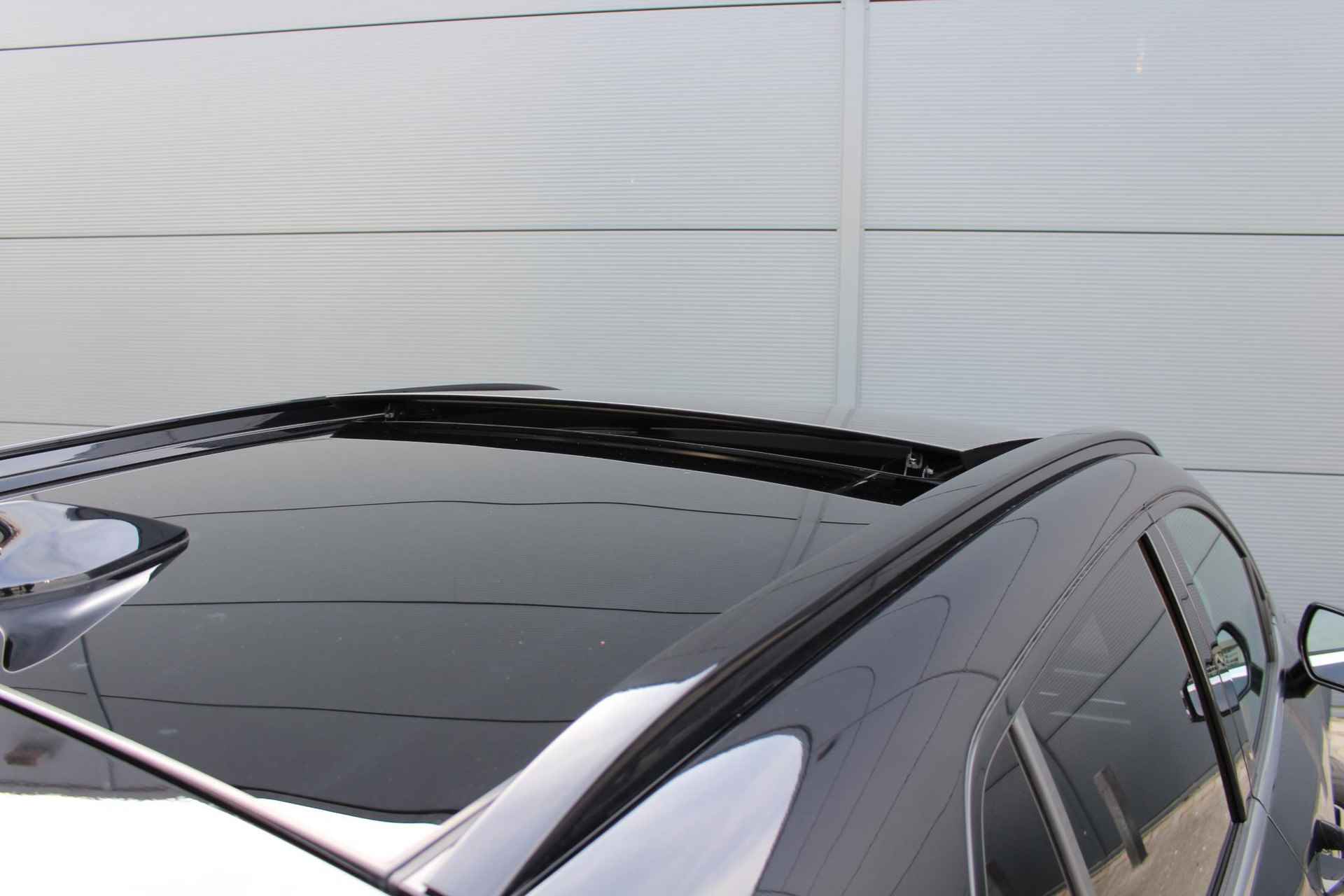 Kia Sportage 1.6 T-GDi Plug-in Hybrid GT-Line | Panoramadak | Matrix LED Koplampen| Stoel/Stuurverwarming | Keyless Go | Elektrisch verstelbare voorstoelen - 43/45